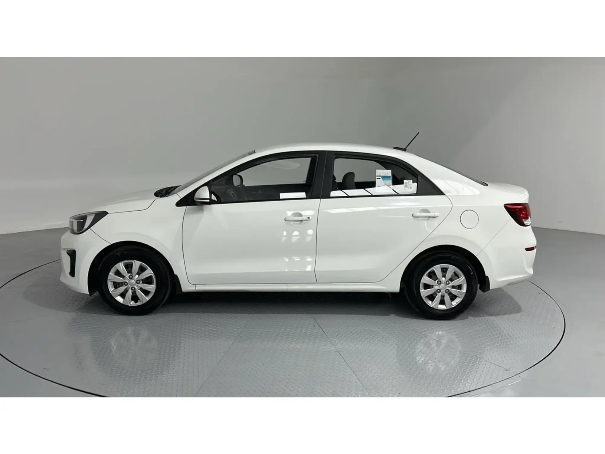 KIA Pegas GL 2026