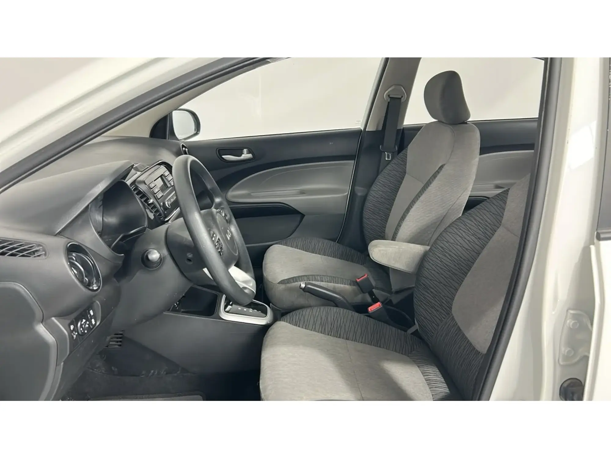 KIA Pegas GL 2026