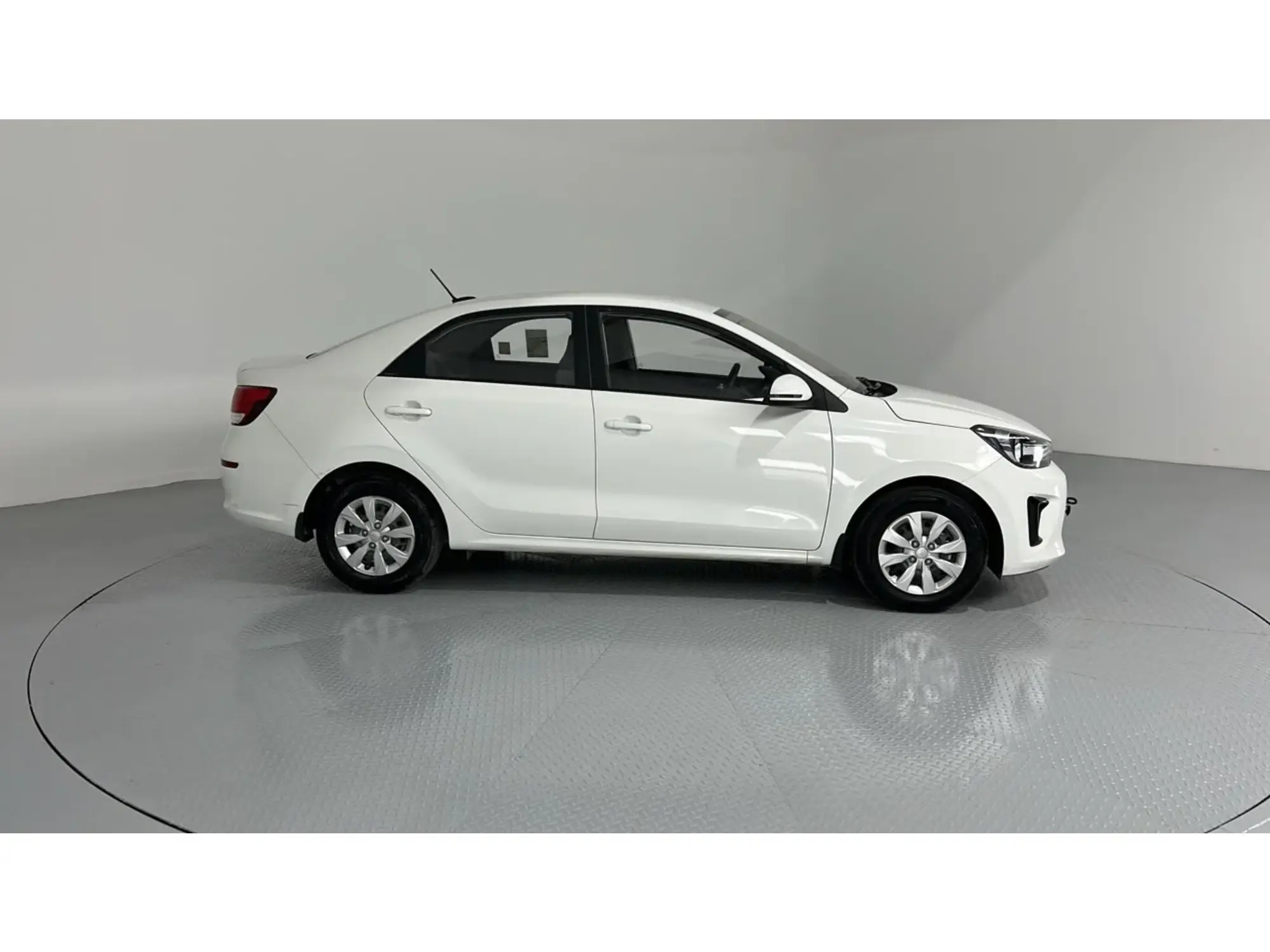 KIA Pegas GL 2026
