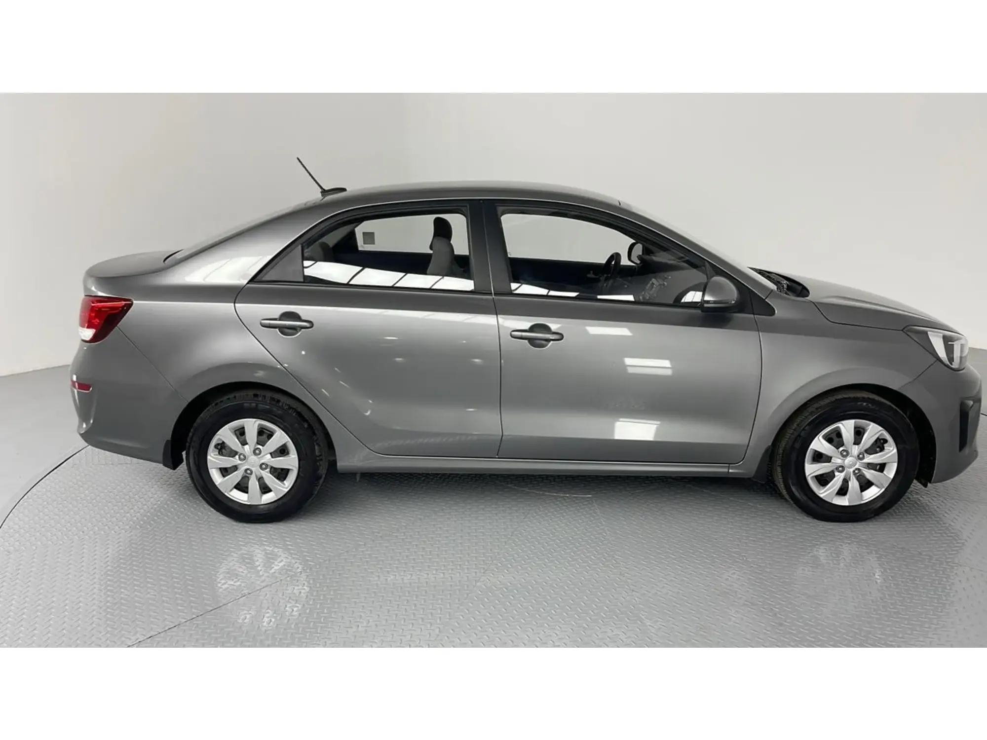 KIA Pegas GL 2026