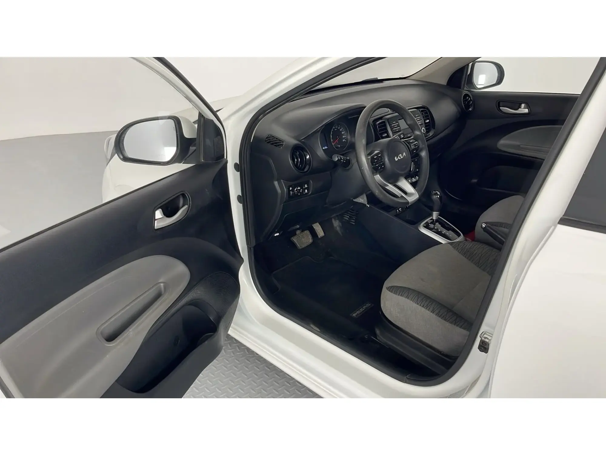 KIA Pegas GL 2026