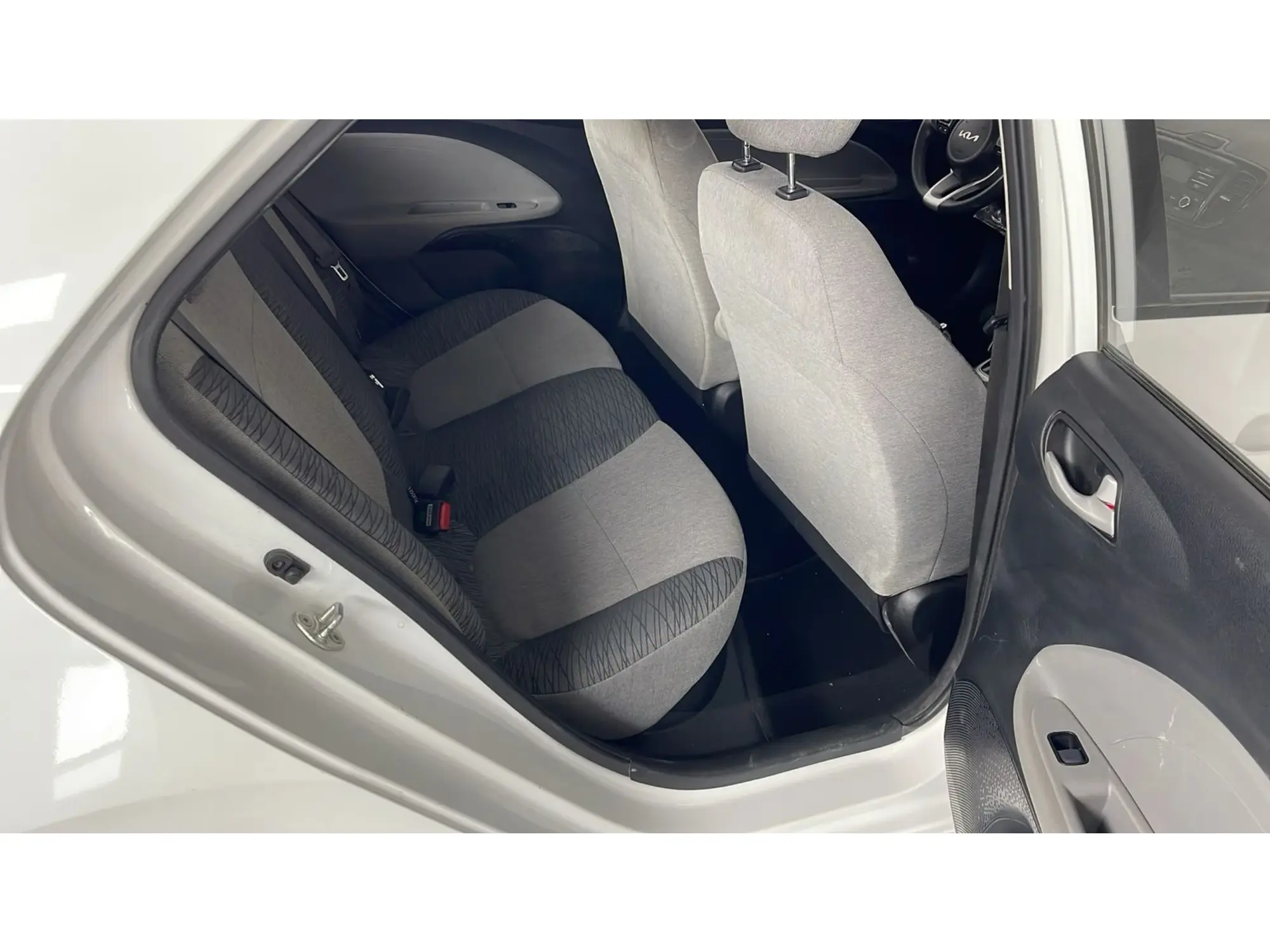 KIA Pegas GL 2026