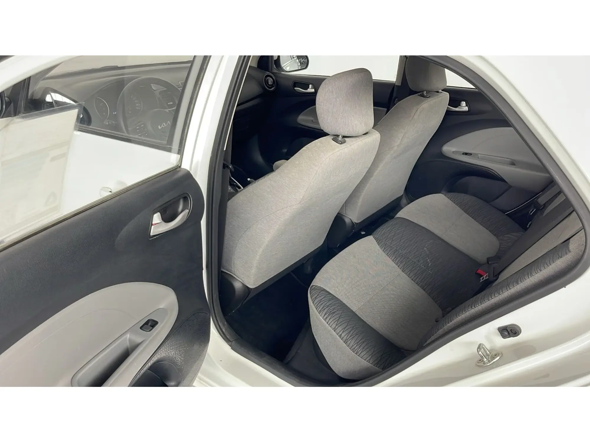 KIA Pegas GL 2026