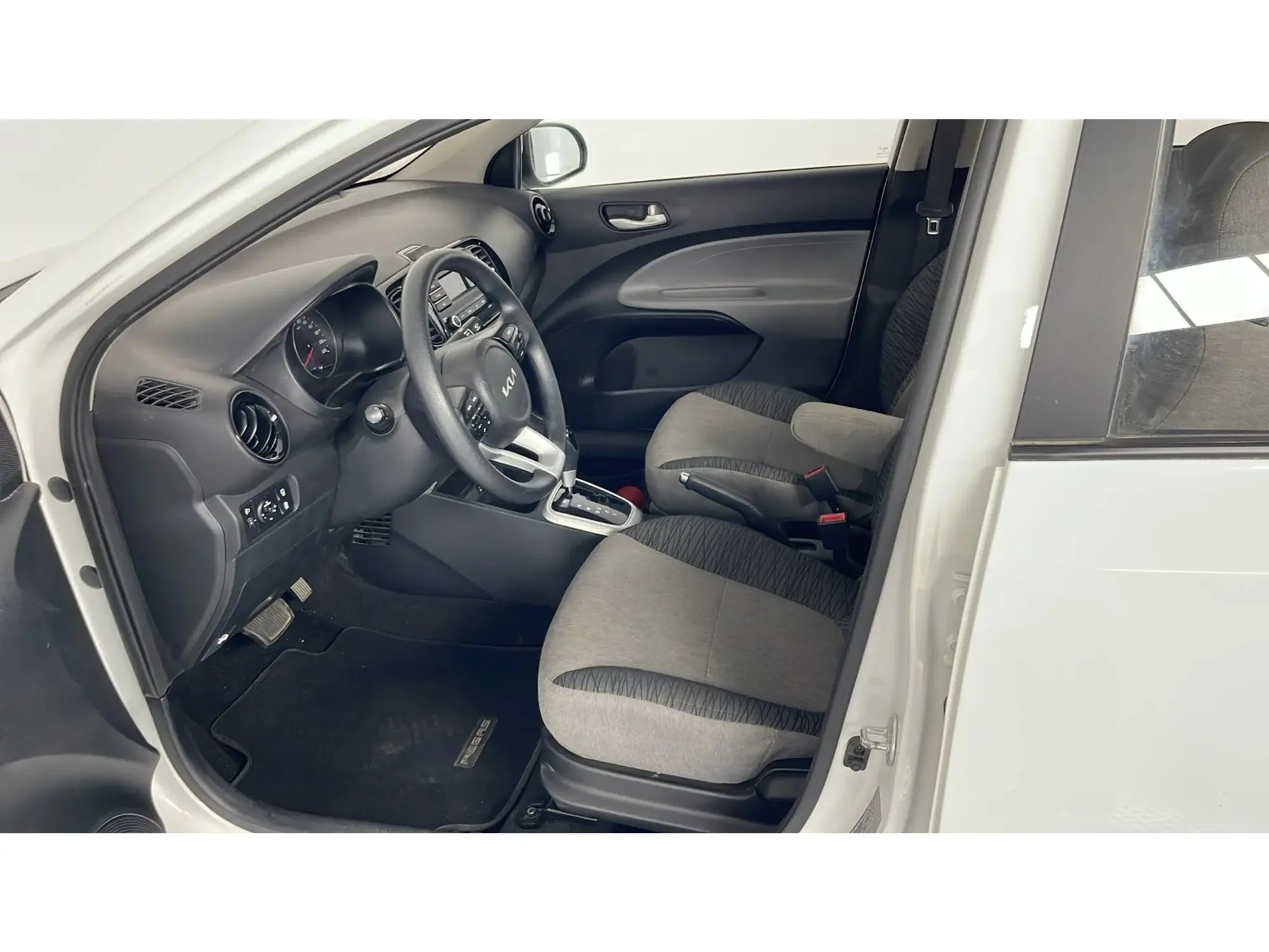 KIA Pegas GL 2026