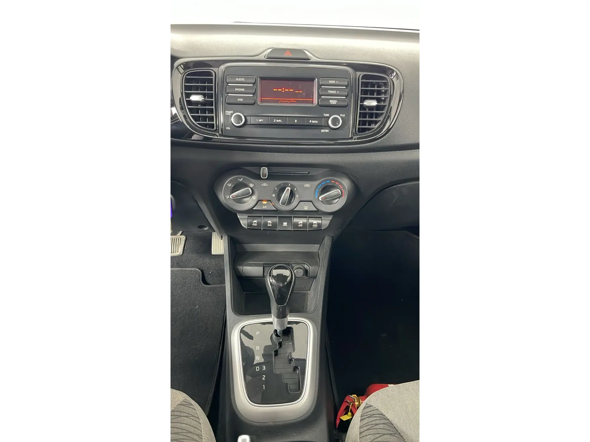 KIA Pegas GL 2026