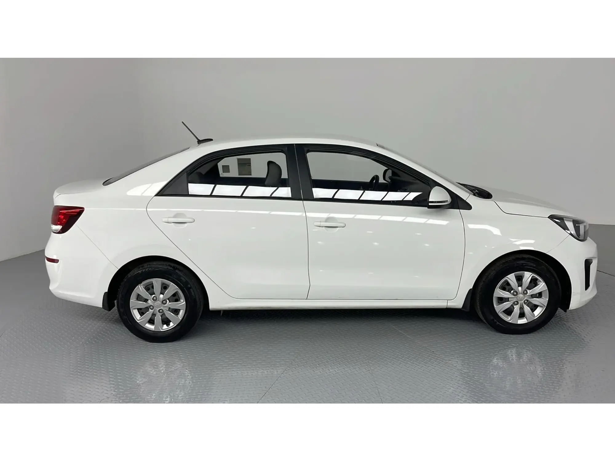KIA Pegas GL 2026