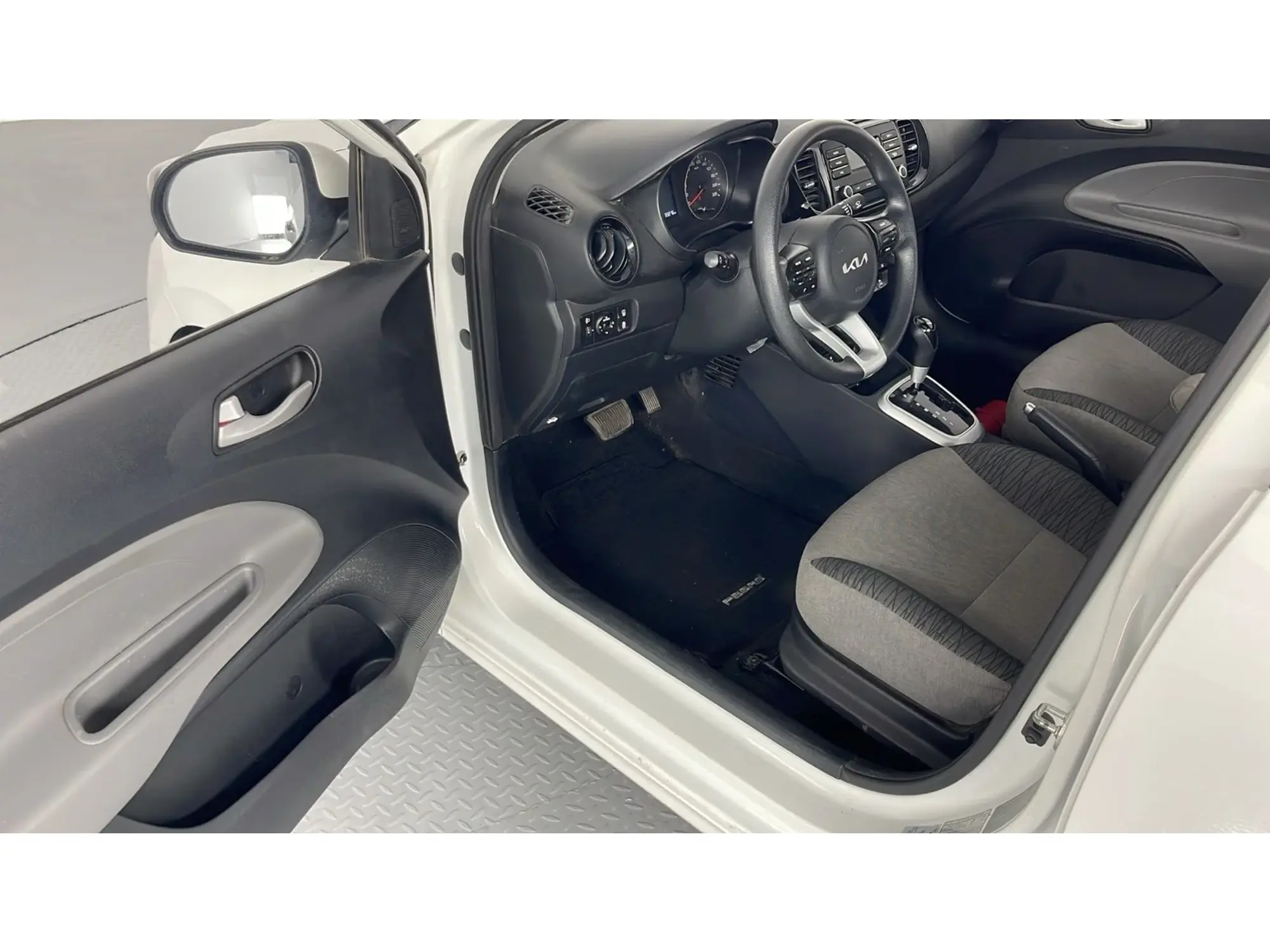 KIA Pegas GL 2026