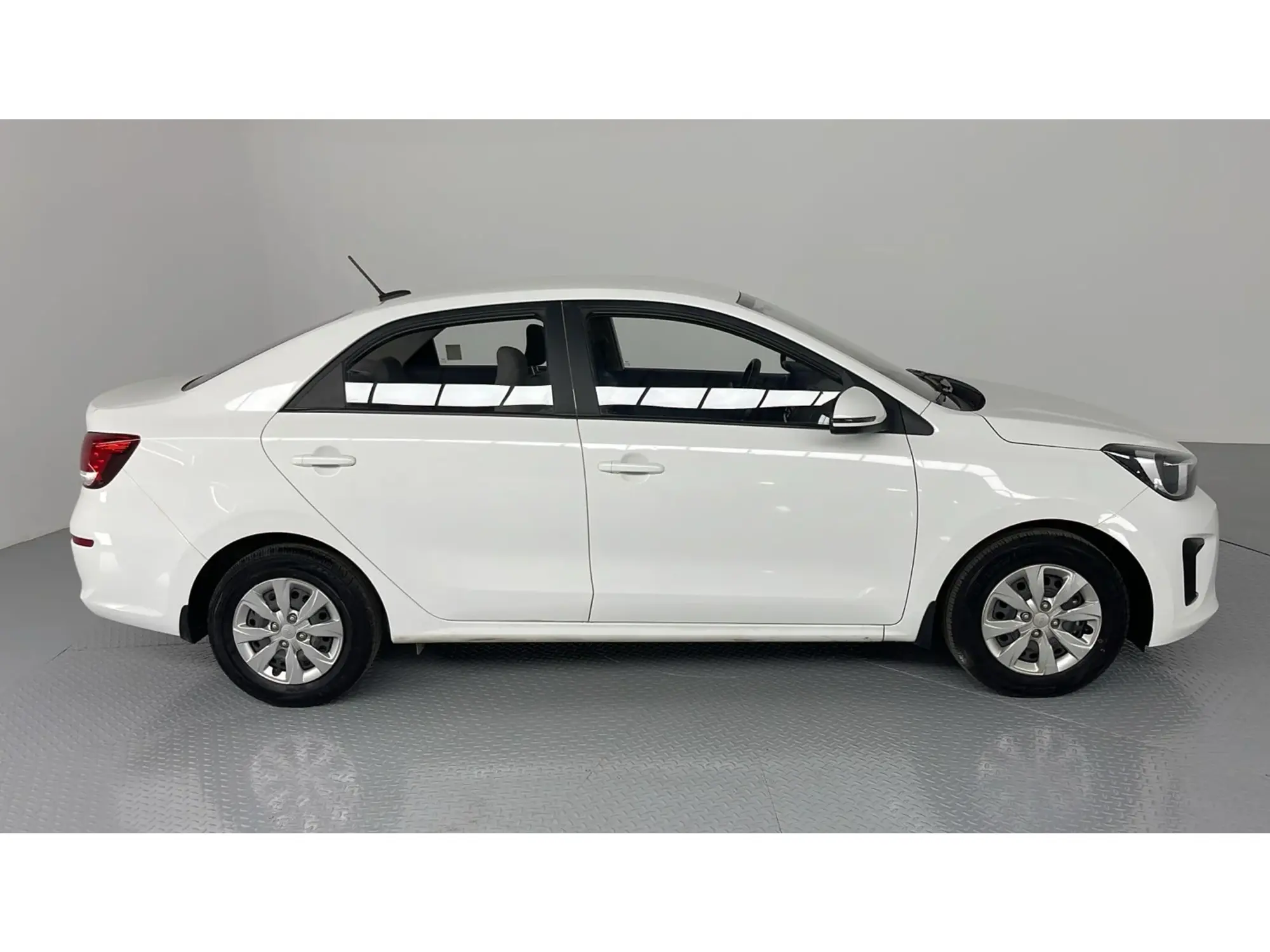 KIA Pegas GL 2026