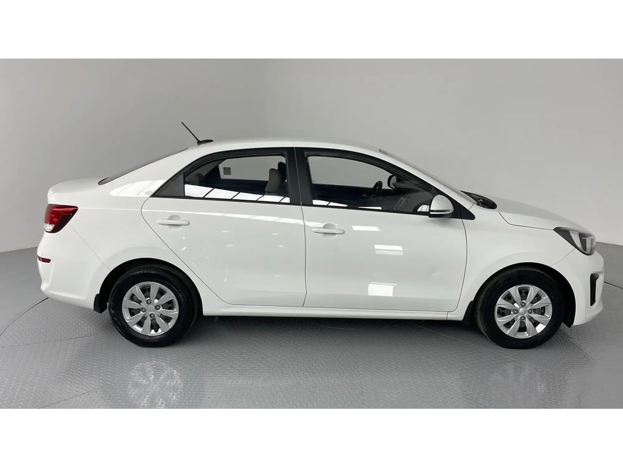 KIA Pegas GL 2026