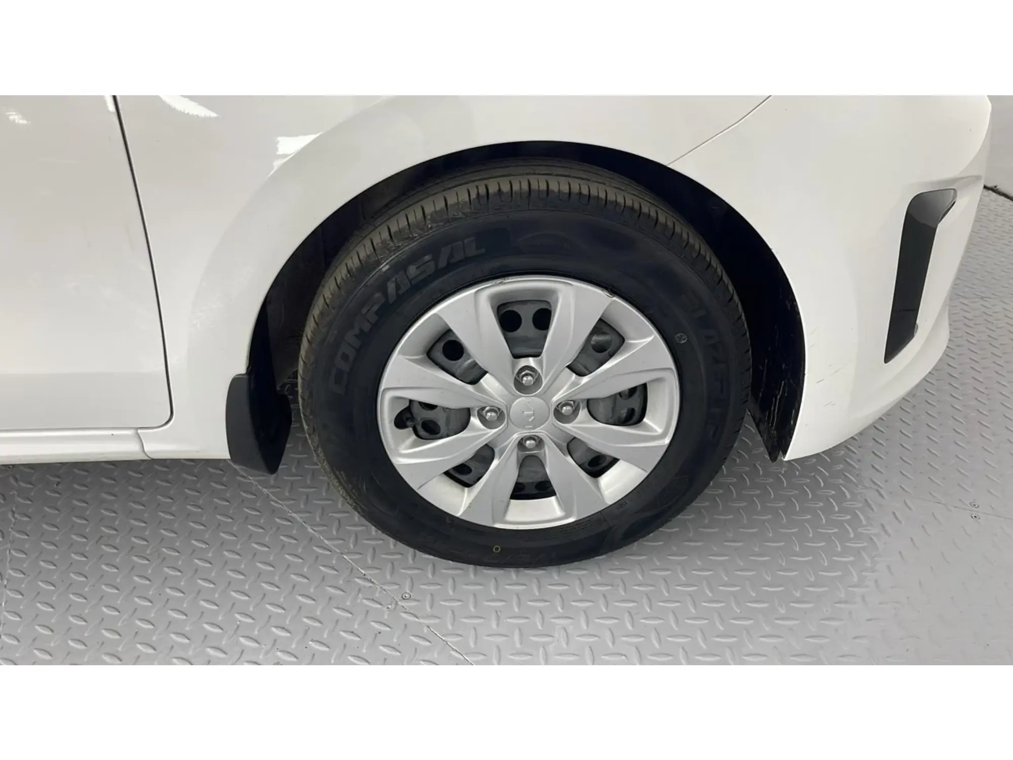 KIA Pegas GL 2026