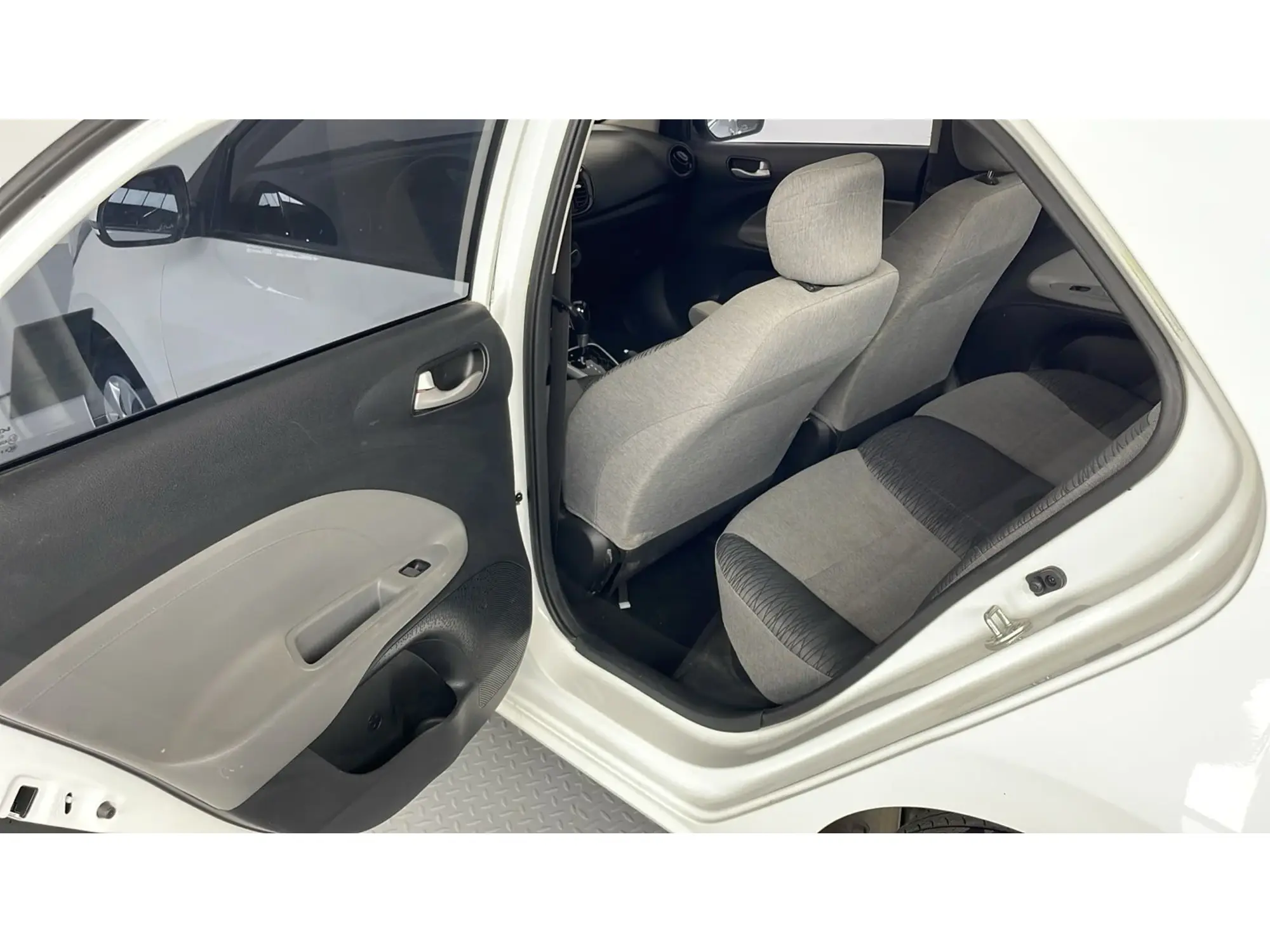 KIA Pegas GL 2026