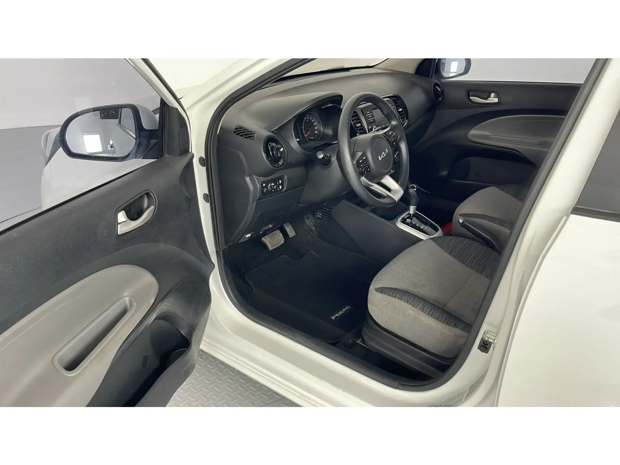 KIA Pegas GL 2026