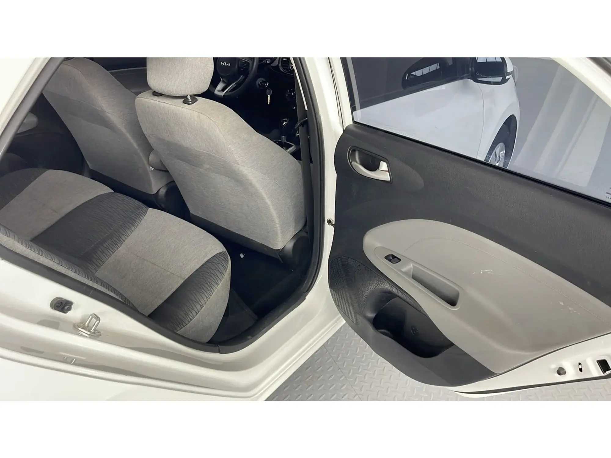 KIA Pegas GL 2026