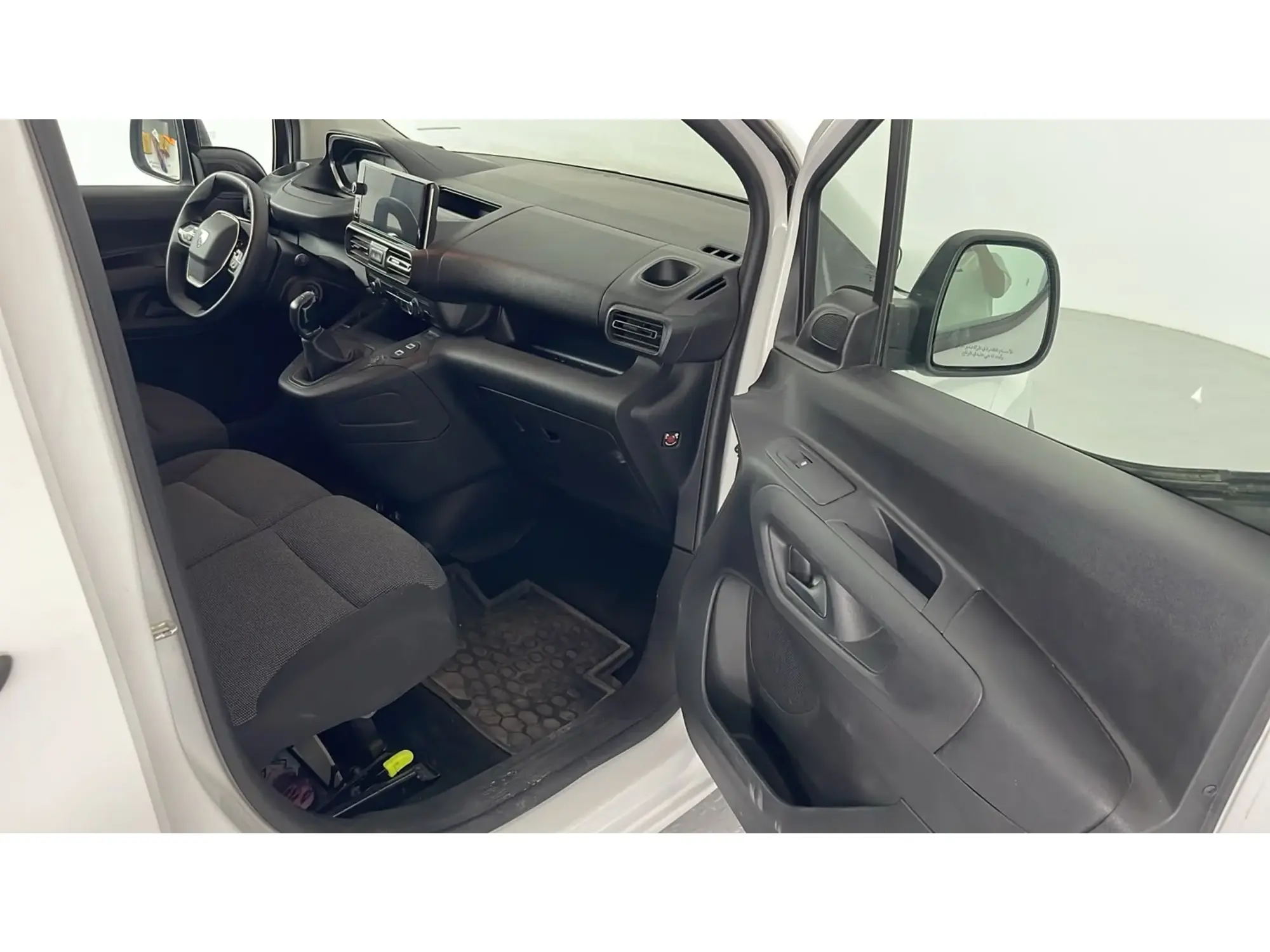 Peugeot Partner VAN 2025