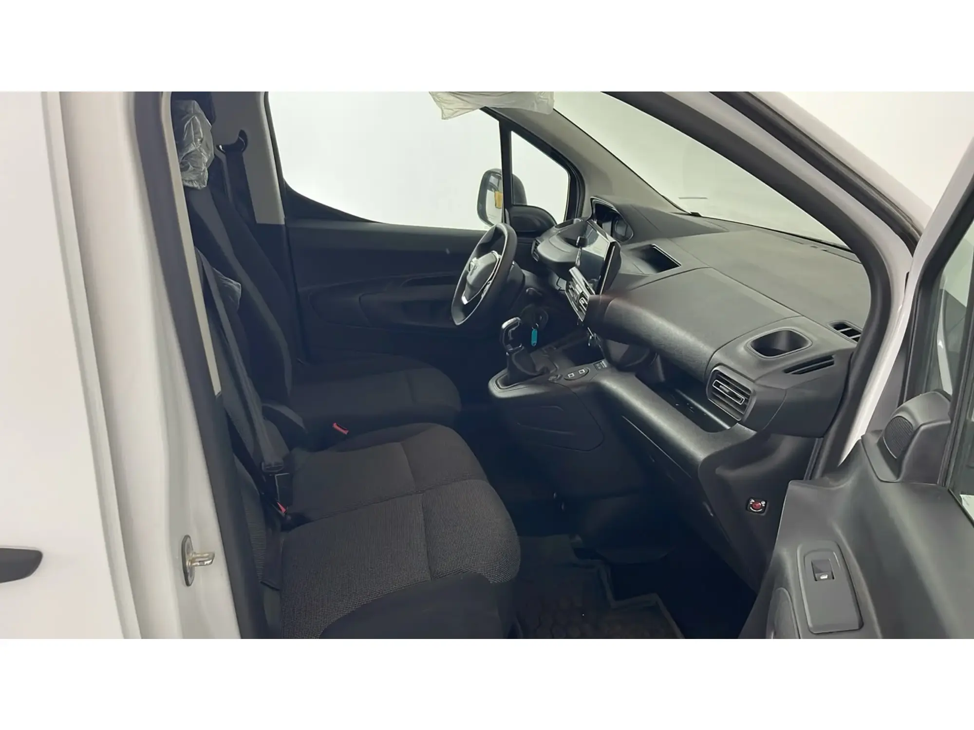 Peugeot Partner VAN 2025