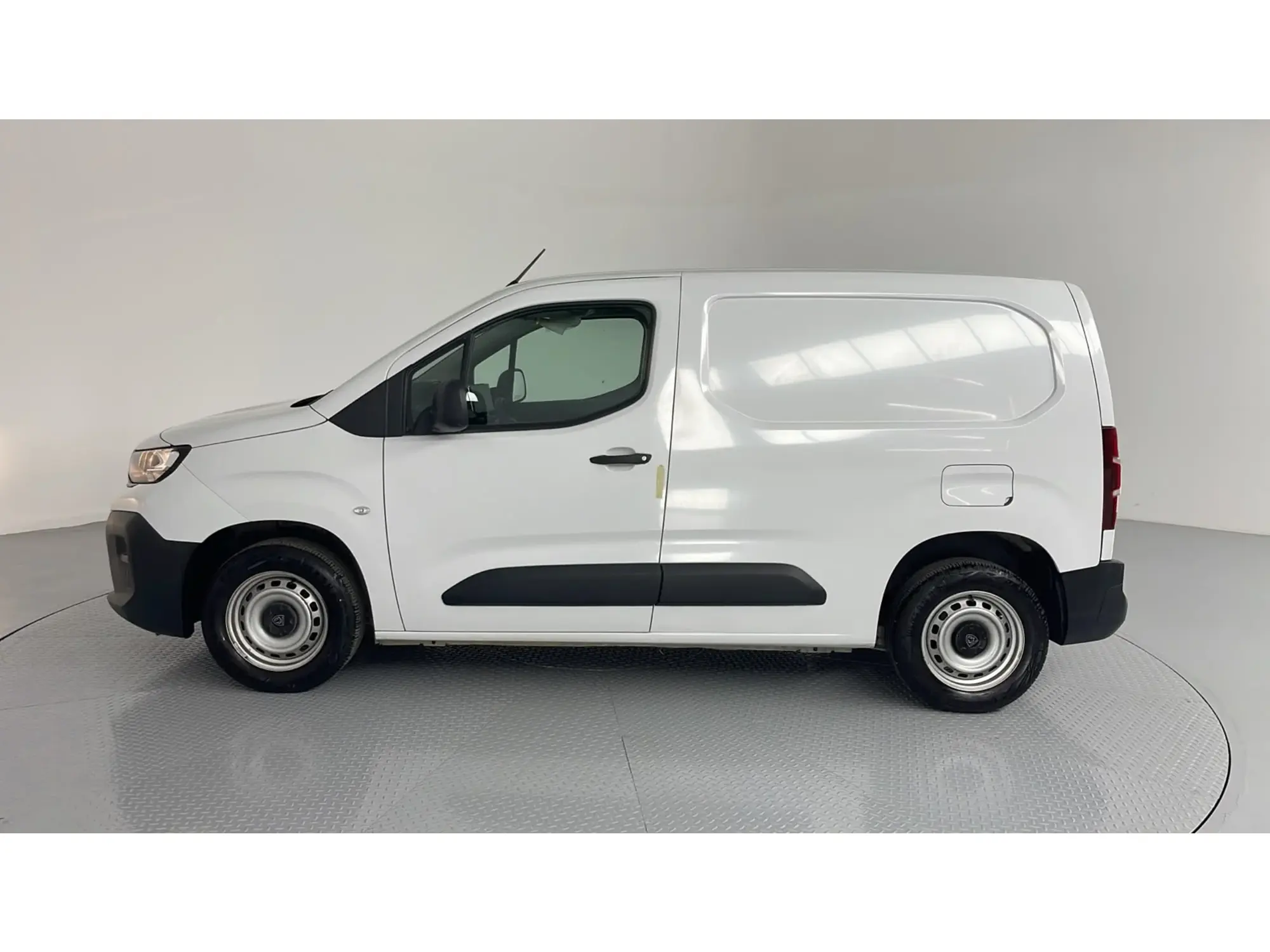 Peugeot Partner VAN 2025
