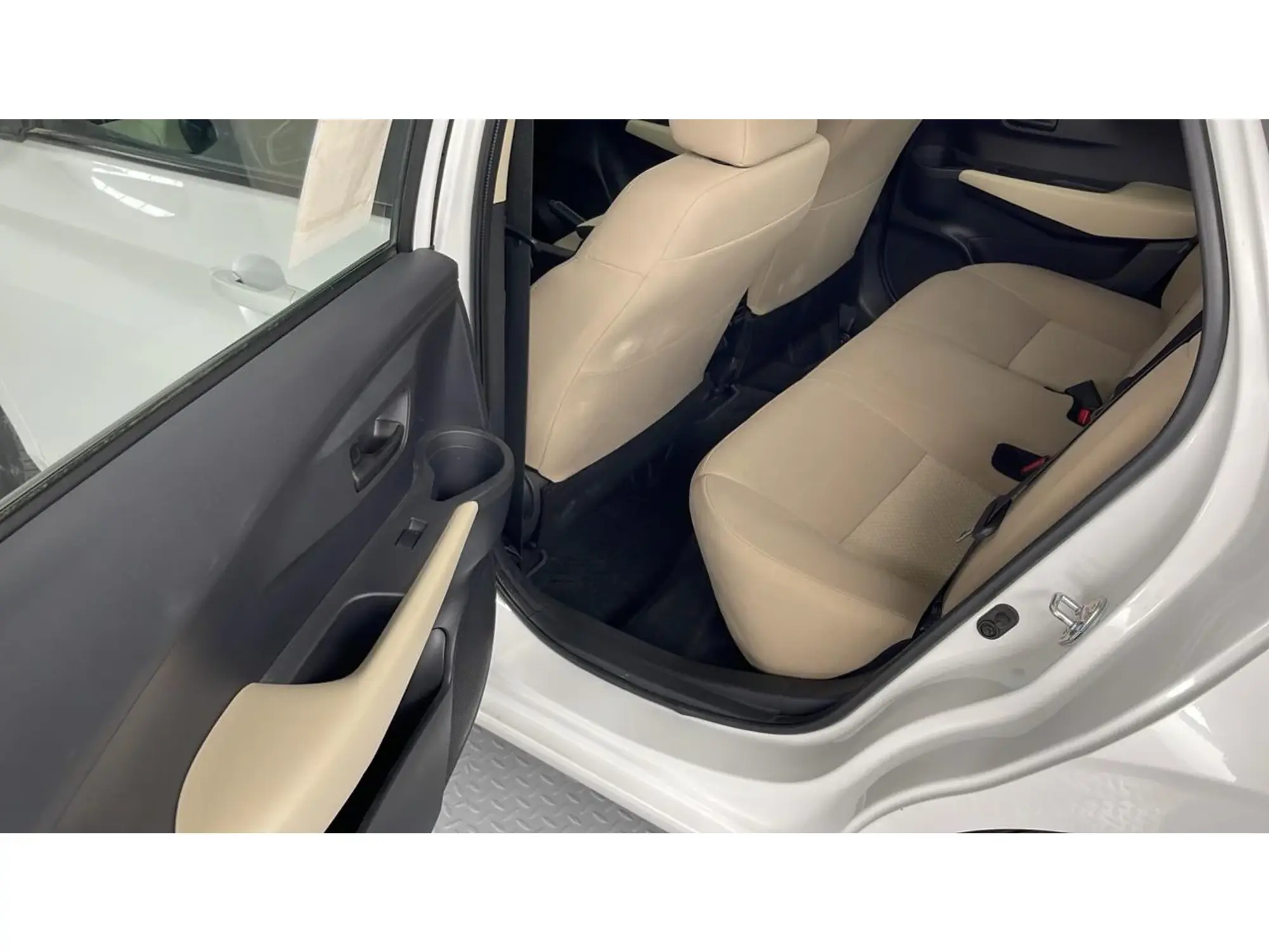 Toyota Yaris Y 2026