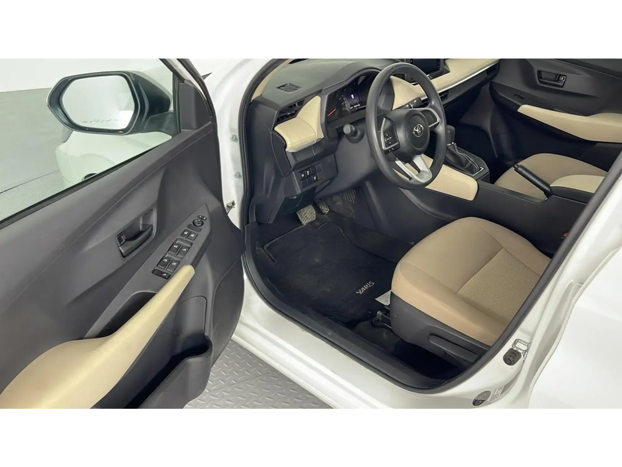 Toyota Yaris Y 2026