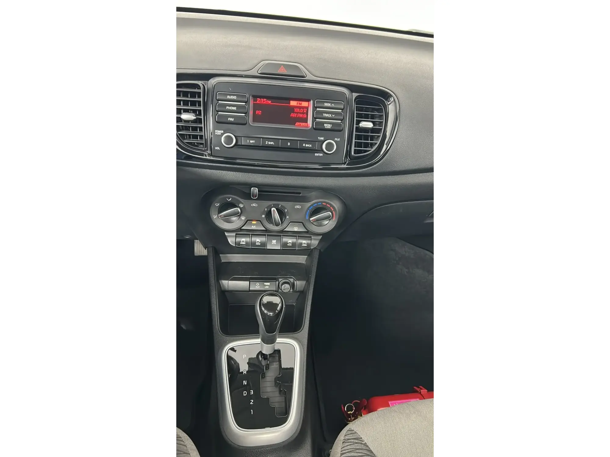 KIA Pegas Standard 2024