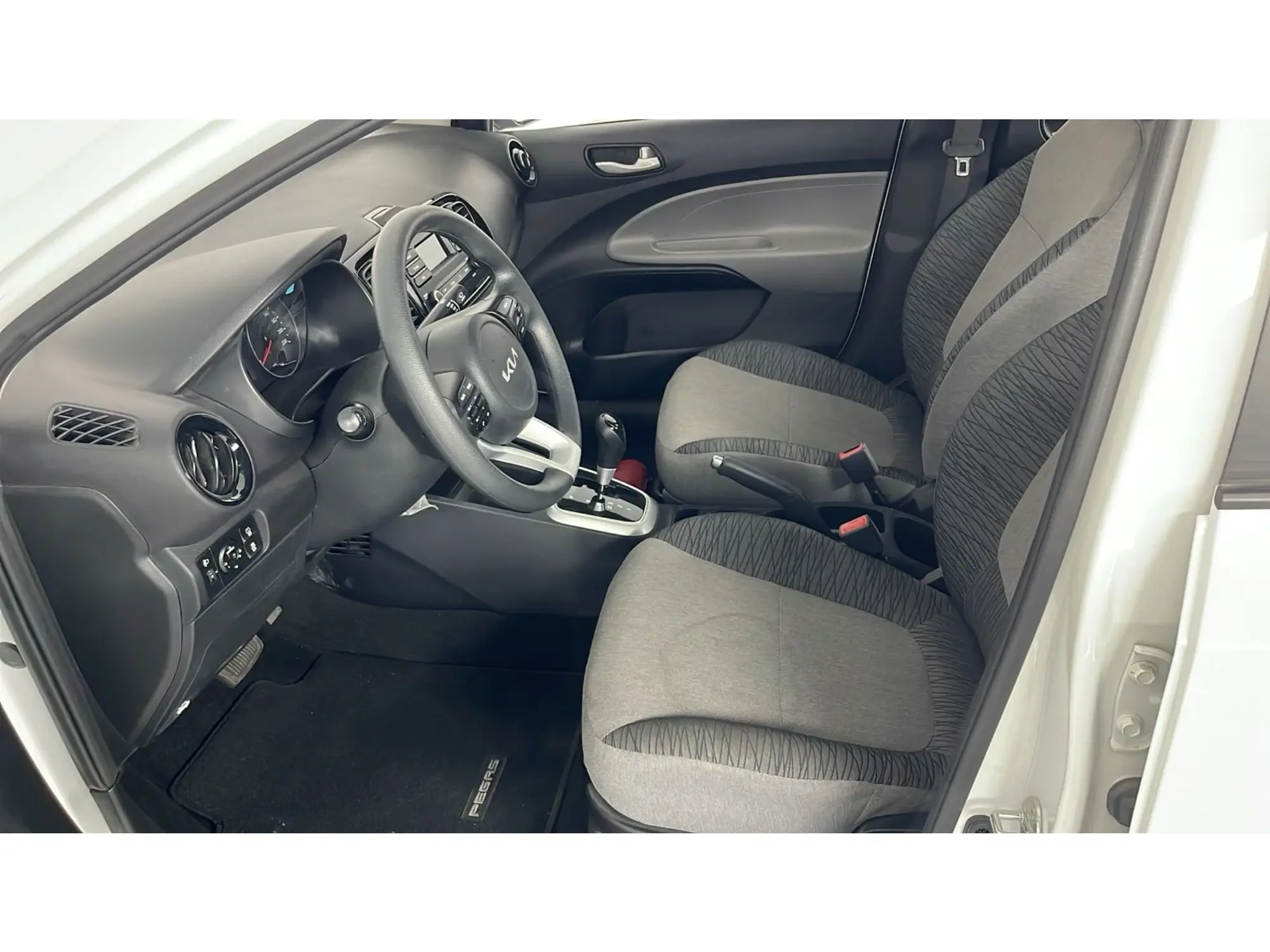 KIA Pegas GL 2026