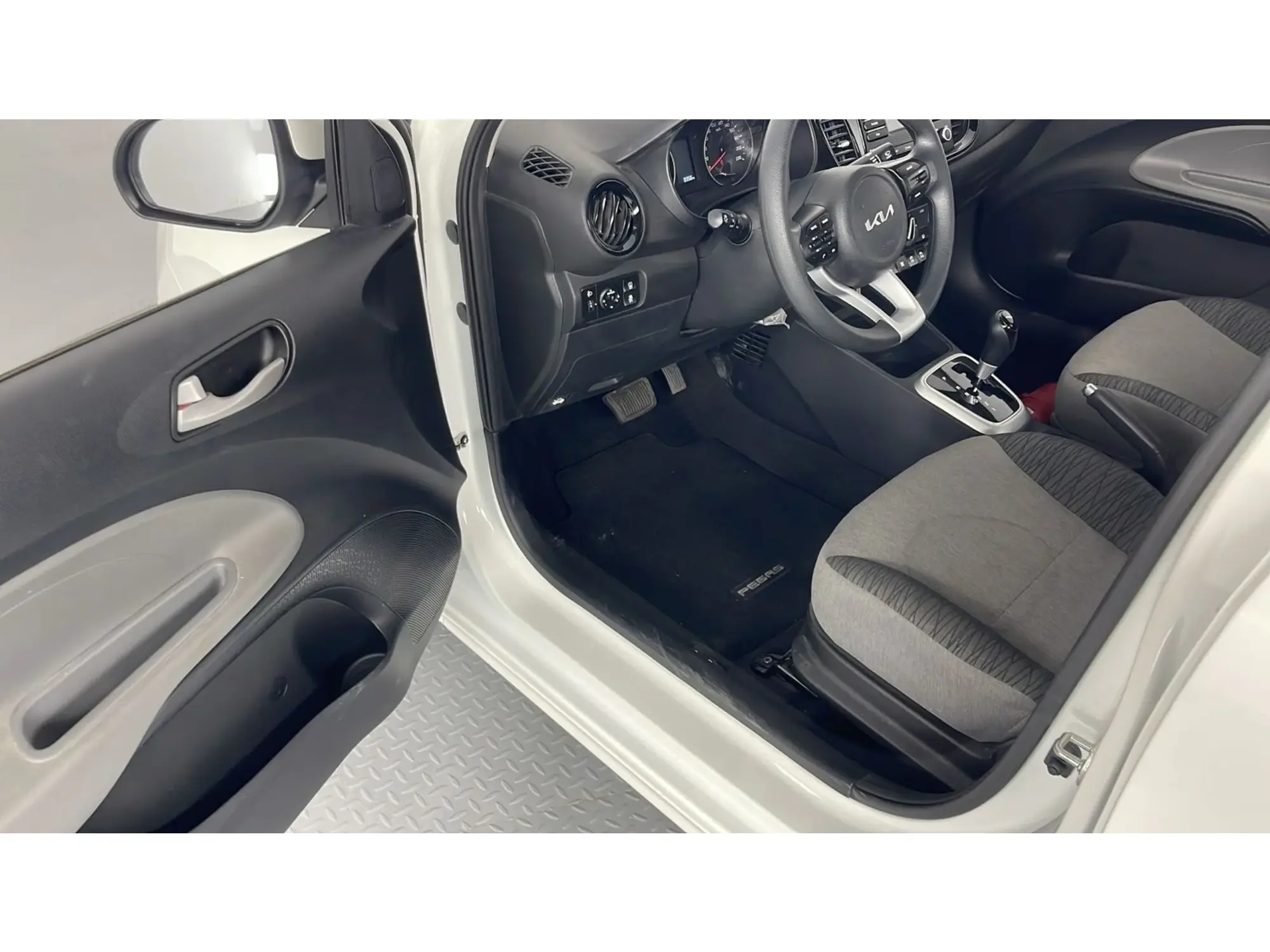 KIA Pegas GL 2026