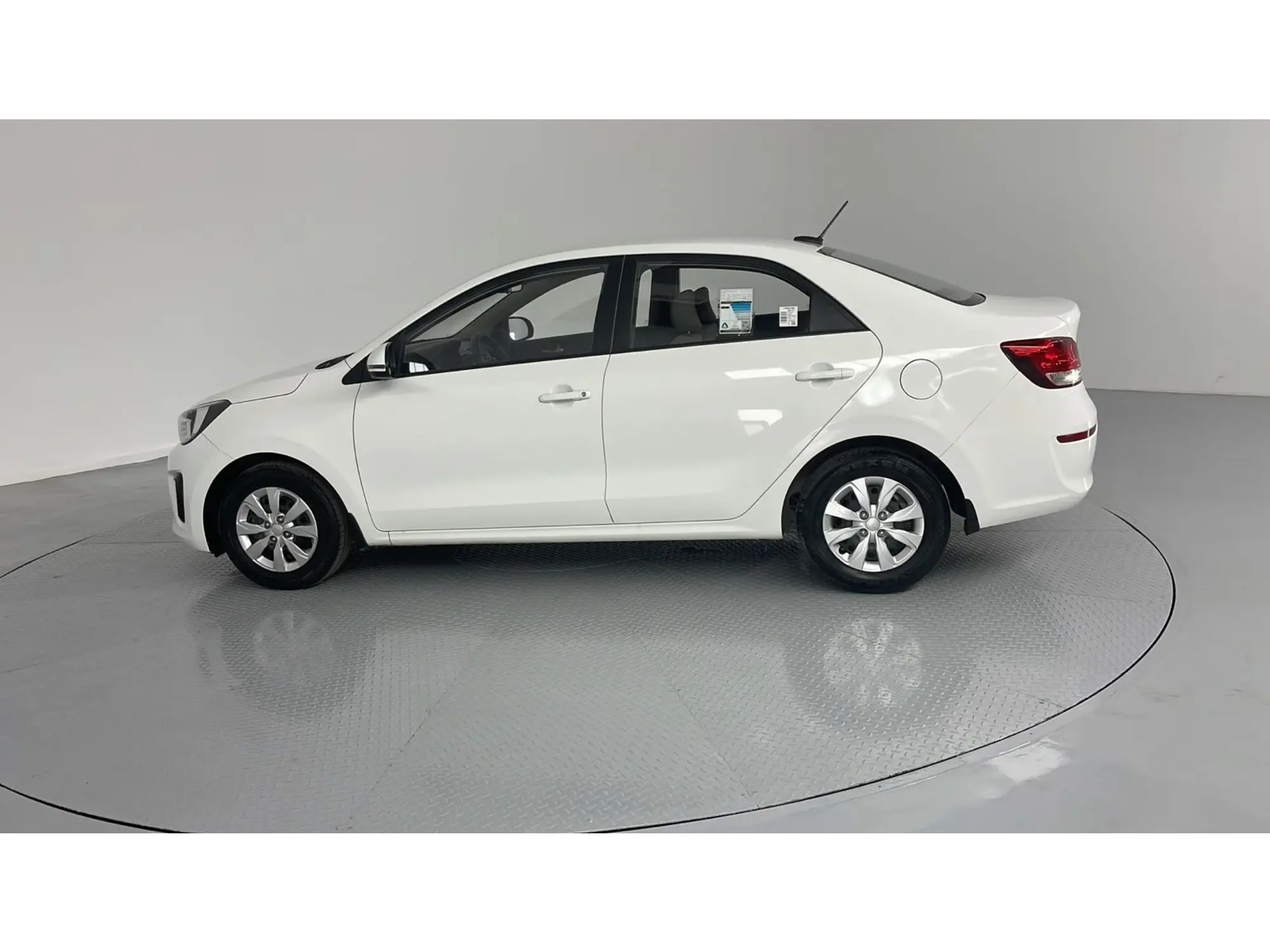 KIA Pegas GL 2026