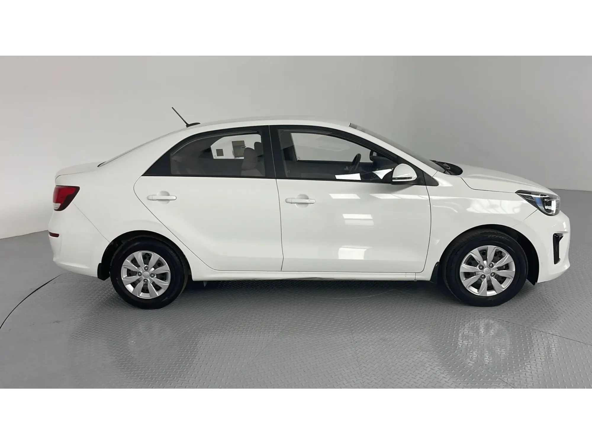 KIA Pegas GL 2026