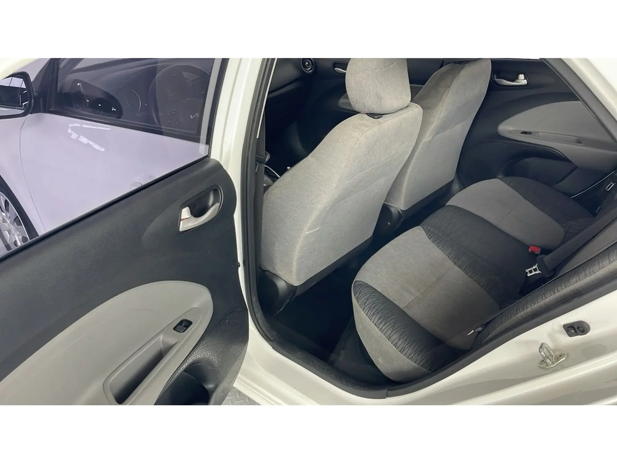 KIA Pegas GL 2026