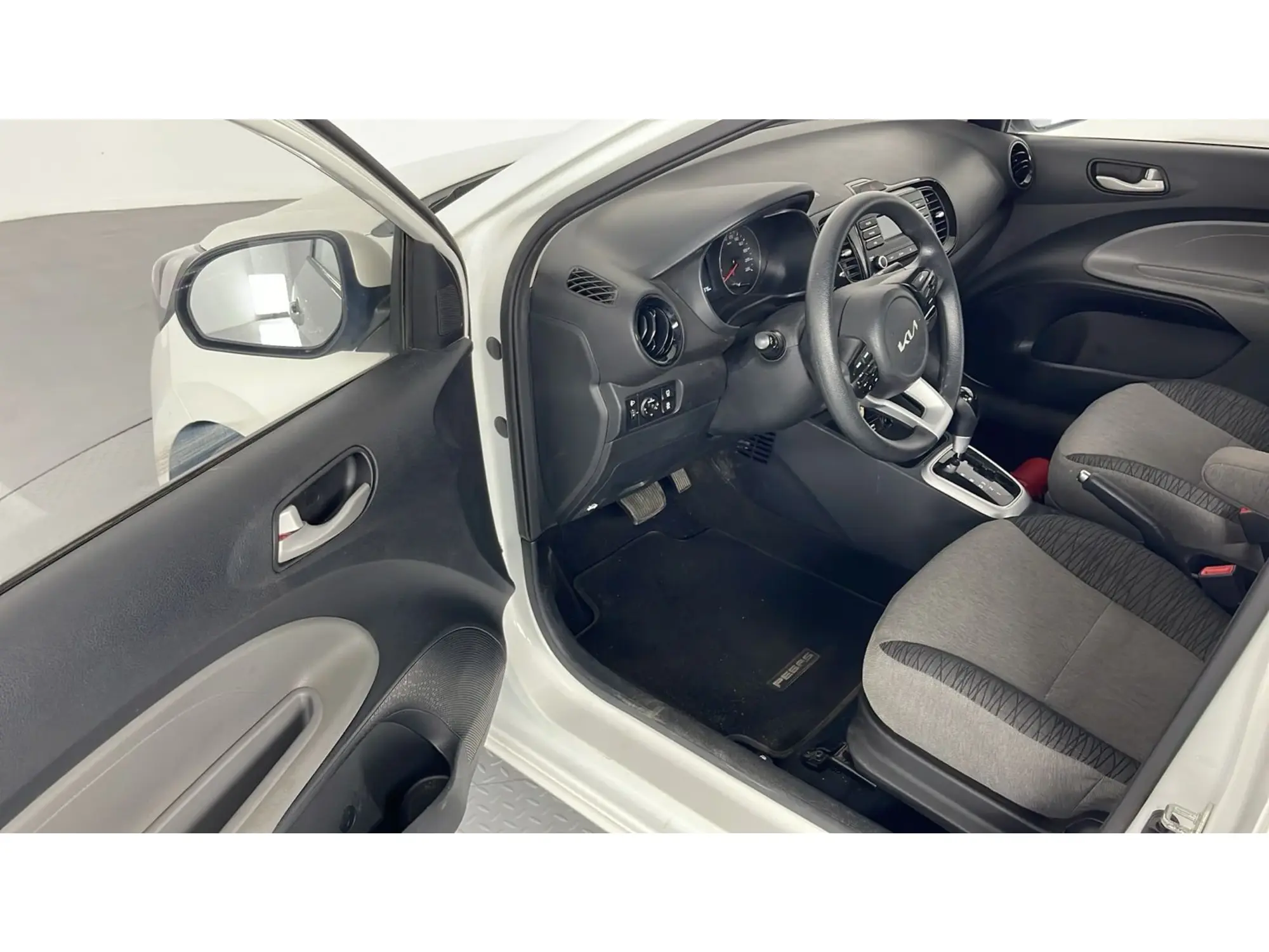 KIA Pegas GL 2026