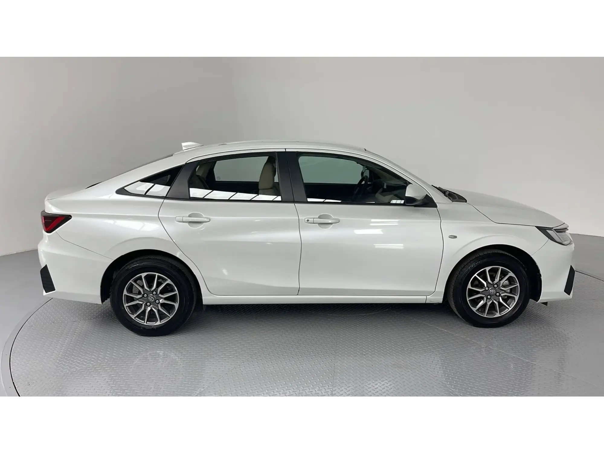 Toyota Yaris Y 2026