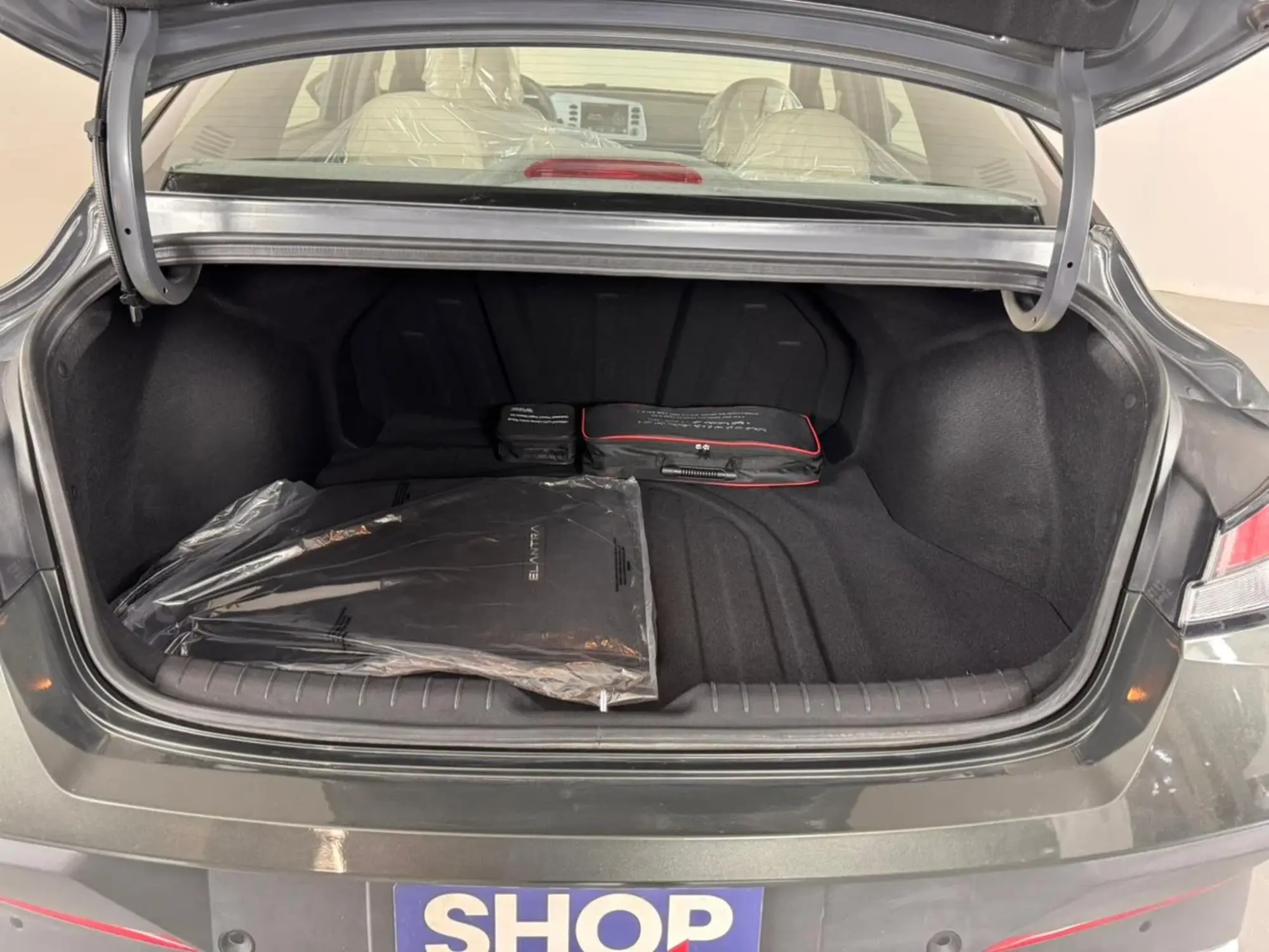 Hyundai Elantra Smart 2026