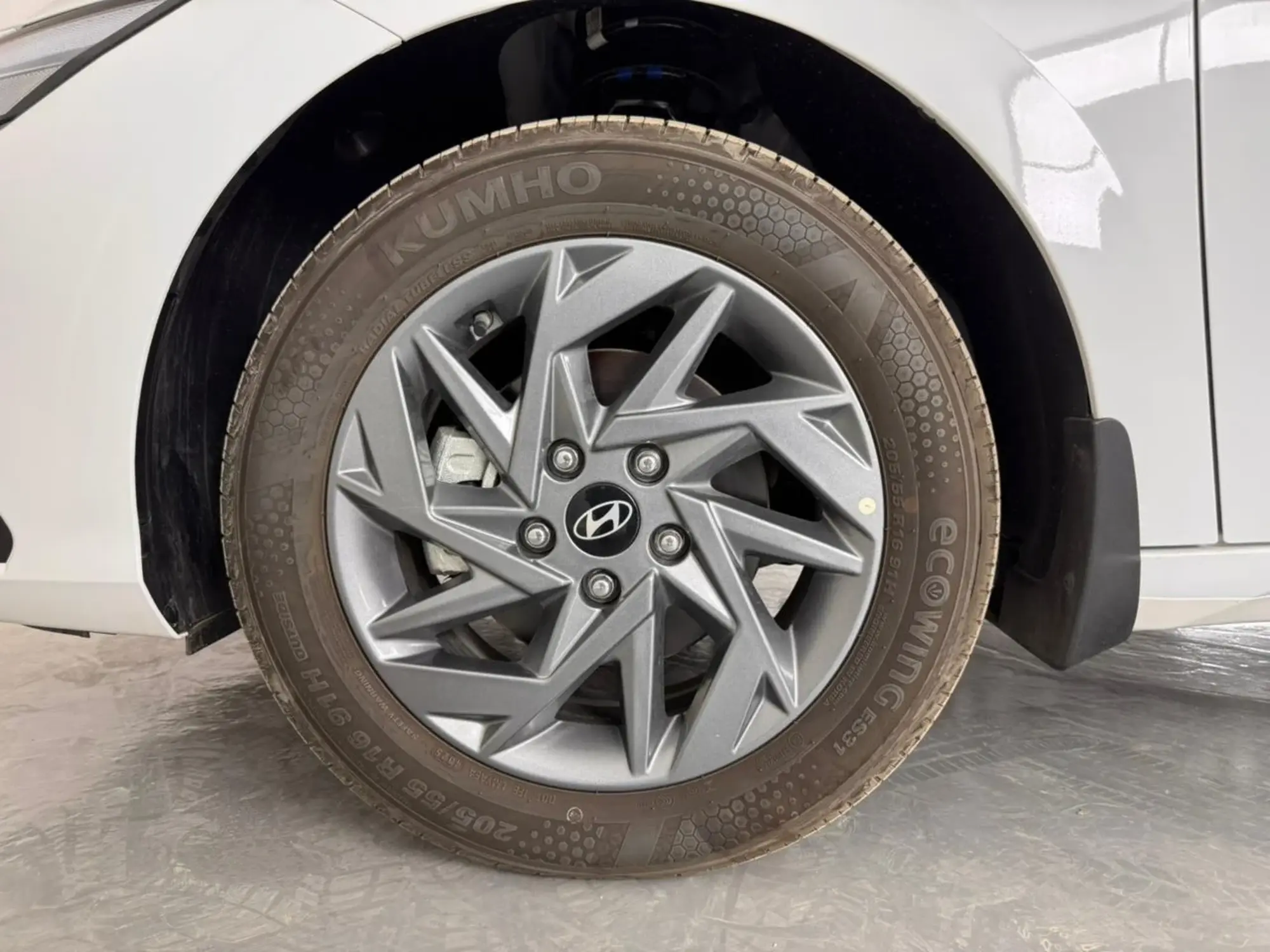 Hyundai Elantra Smart 2026