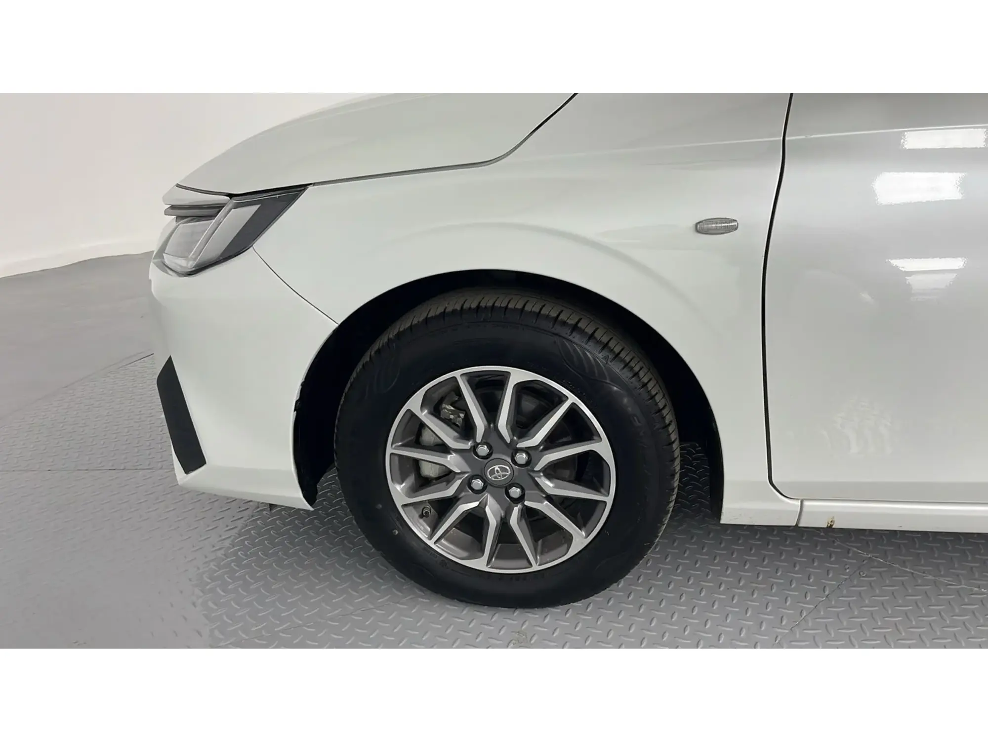 Toyota Yaris Y 2026