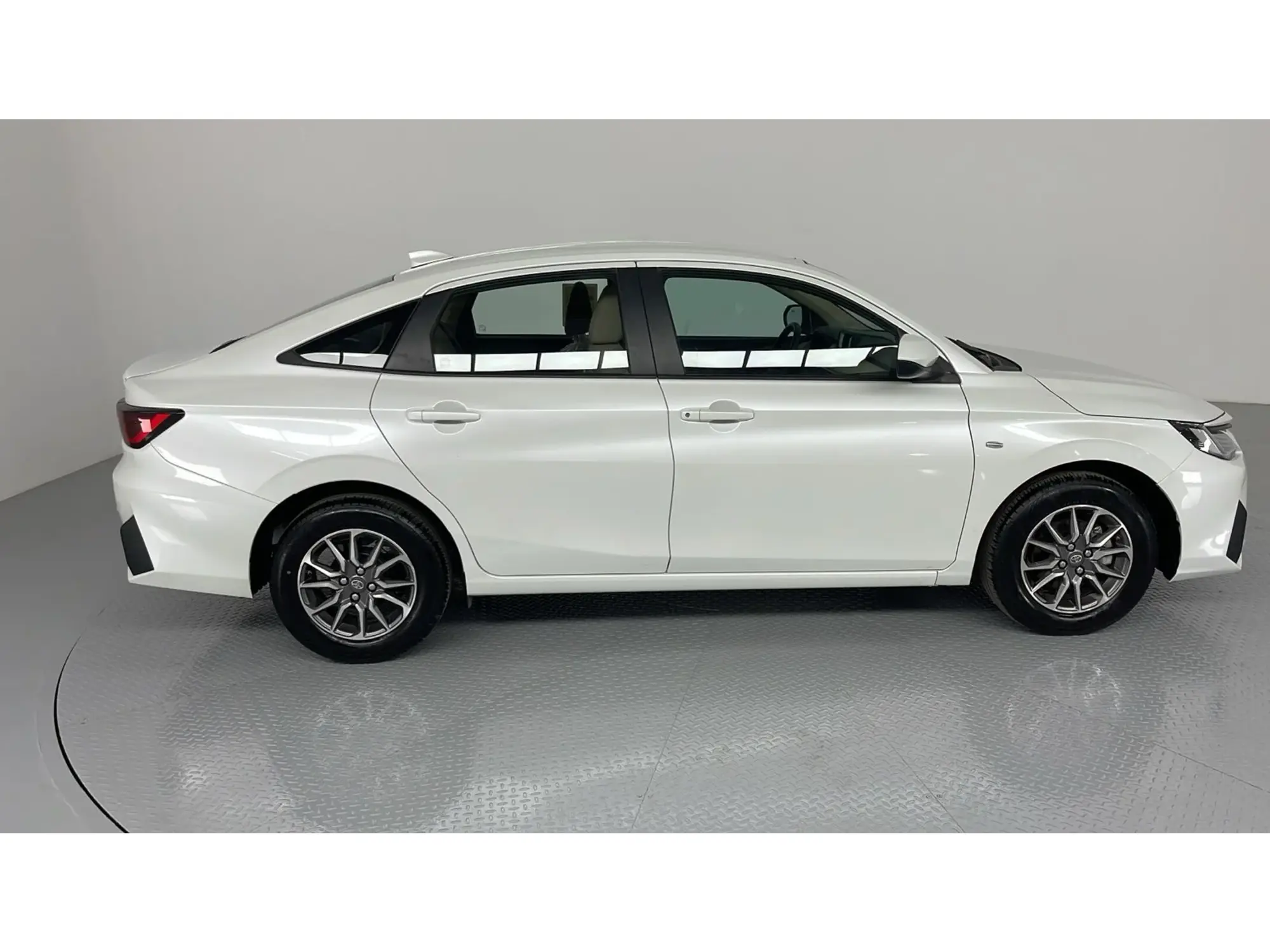 Toyota Yaris Y 2026