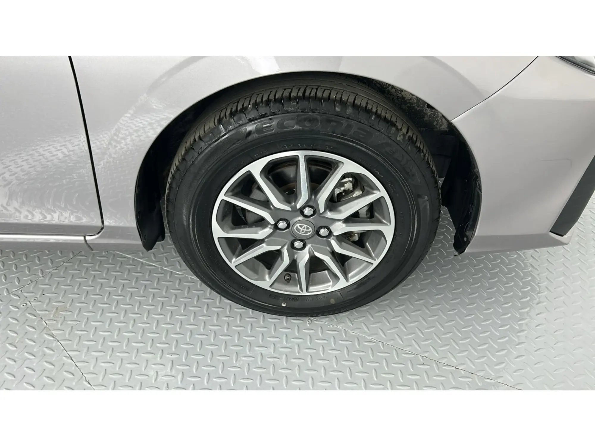 Toyota Yaris Y 2026