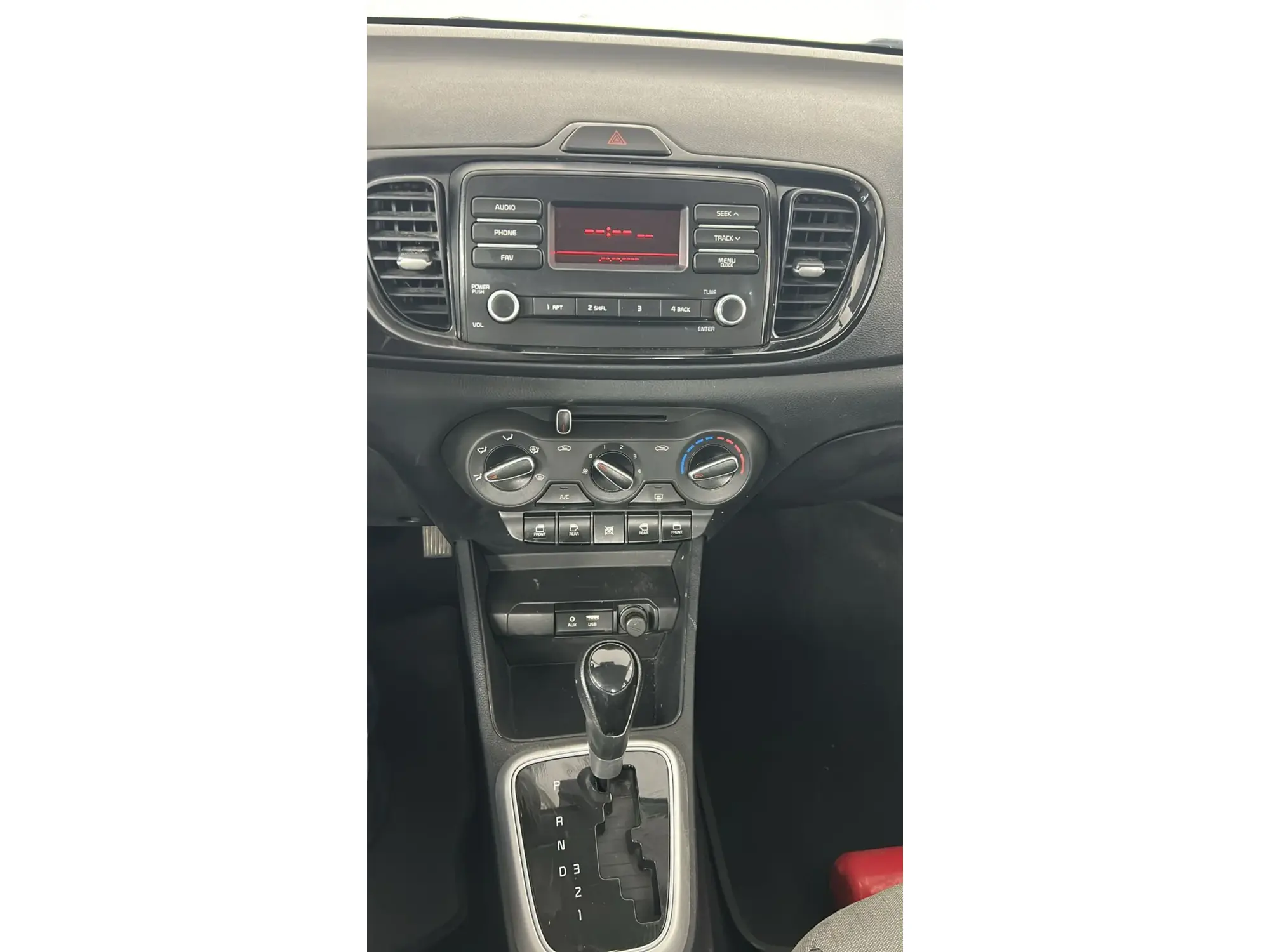 KIA Pegas GL 2026
