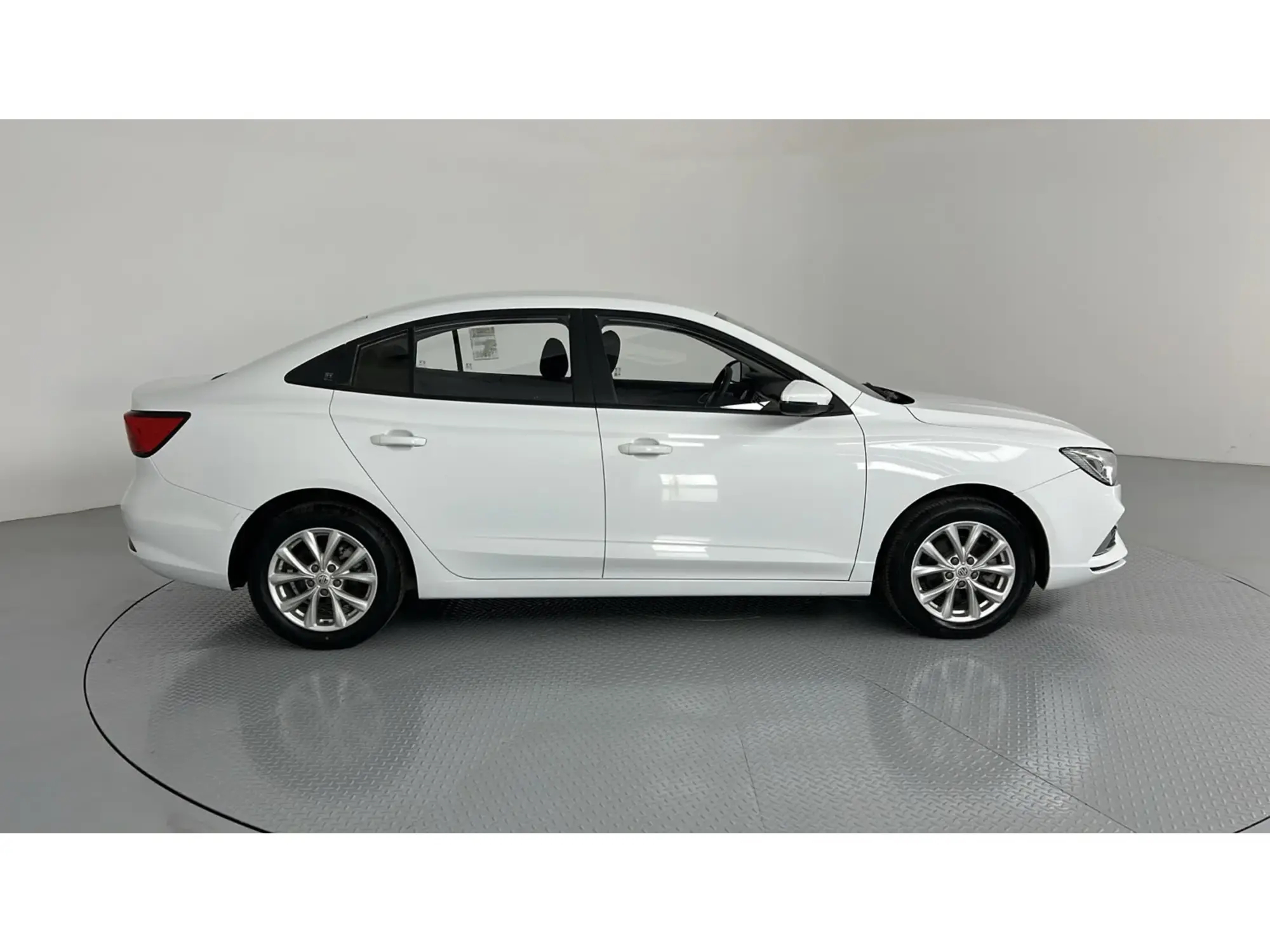 MG 5 Standard 2023