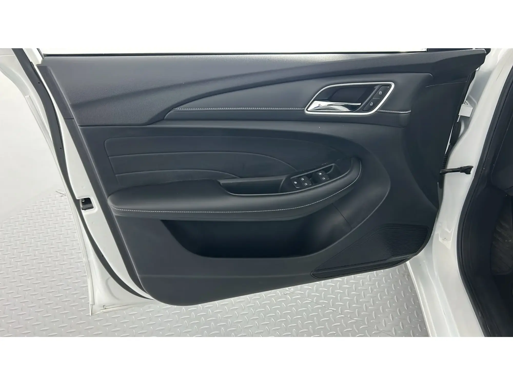 MG 5 Standard 2023