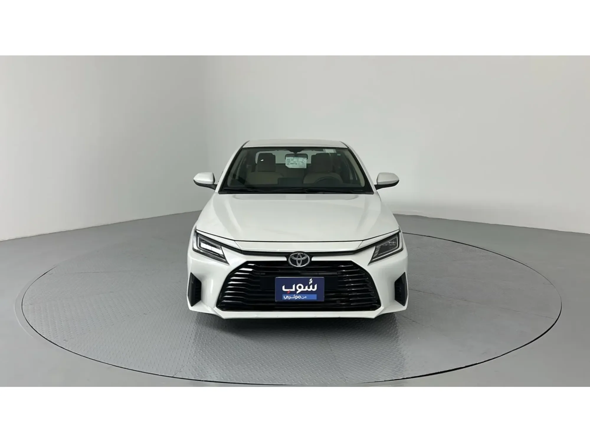 Toyota Yaris Y 2024