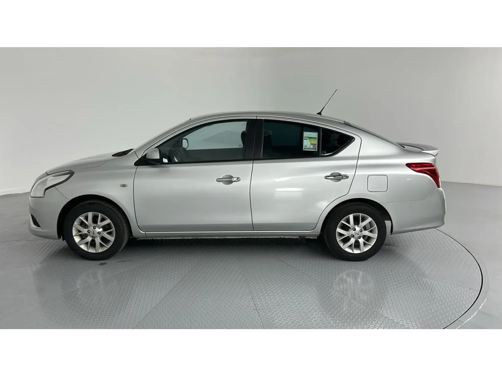 Nissan Sunny COMFORT 2023