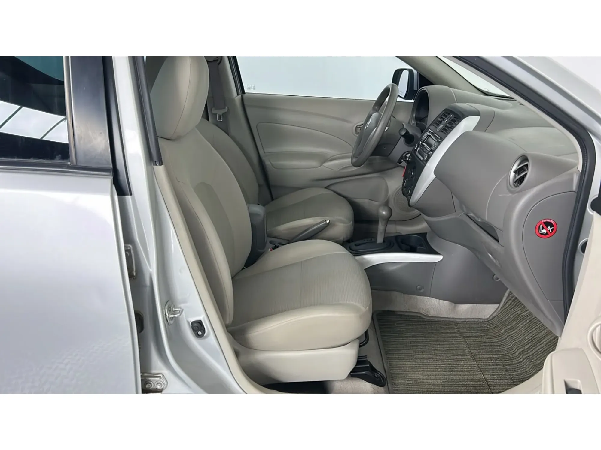 Nissan Sunny COMFORT 2023