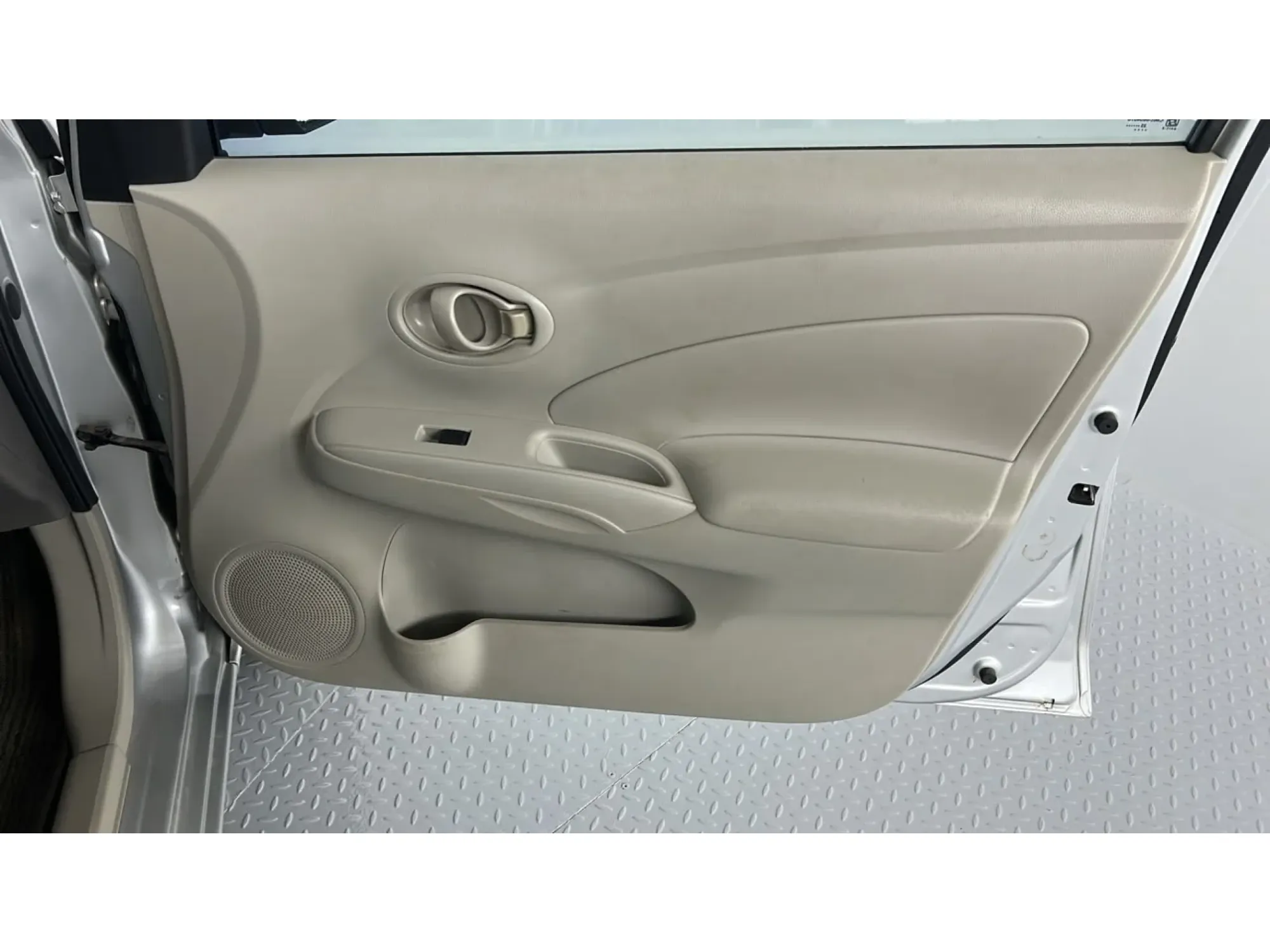 Nissan Sunny COMFORT 2023
