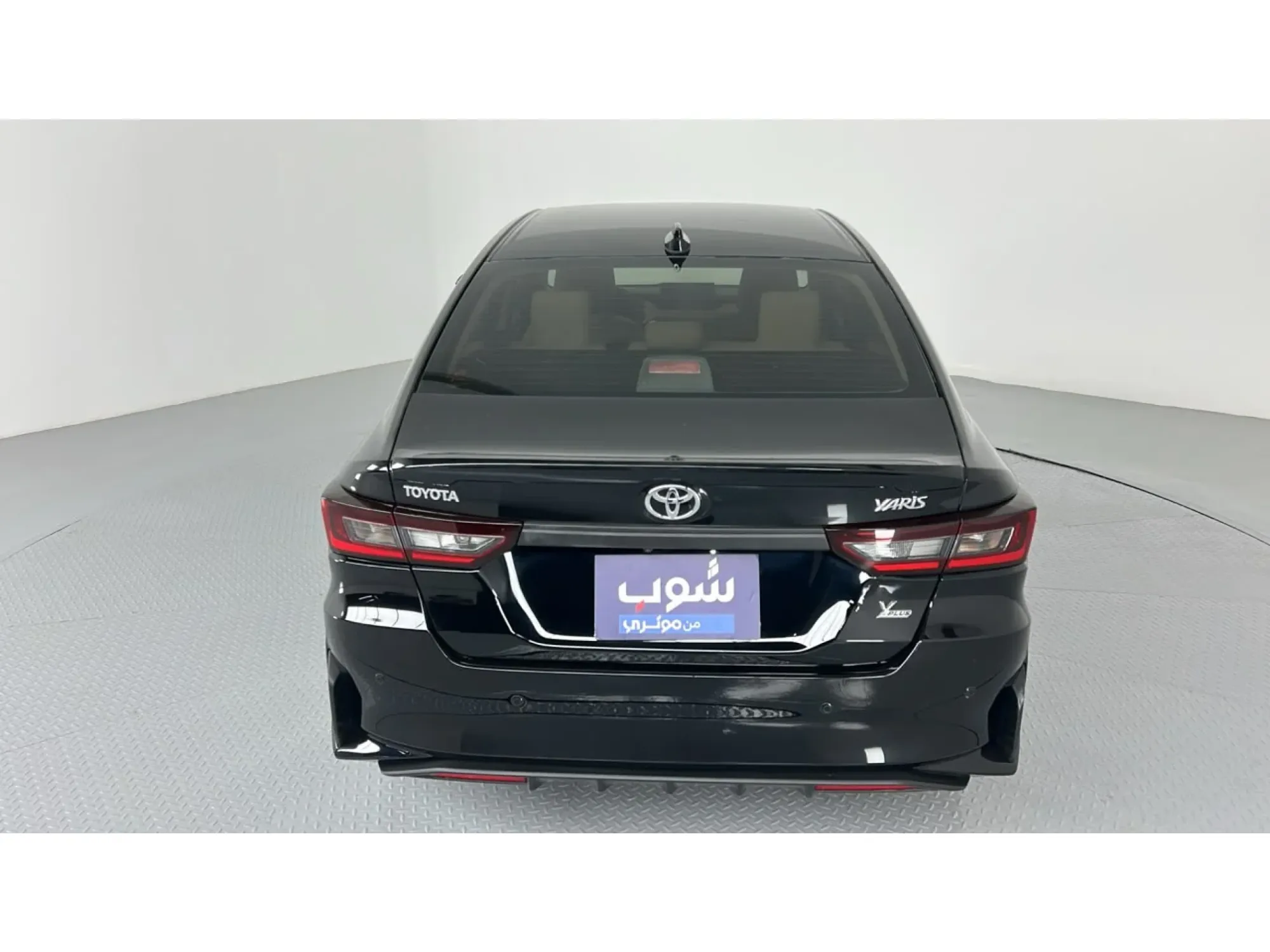 Toyota Yaris Y PLUS 2024