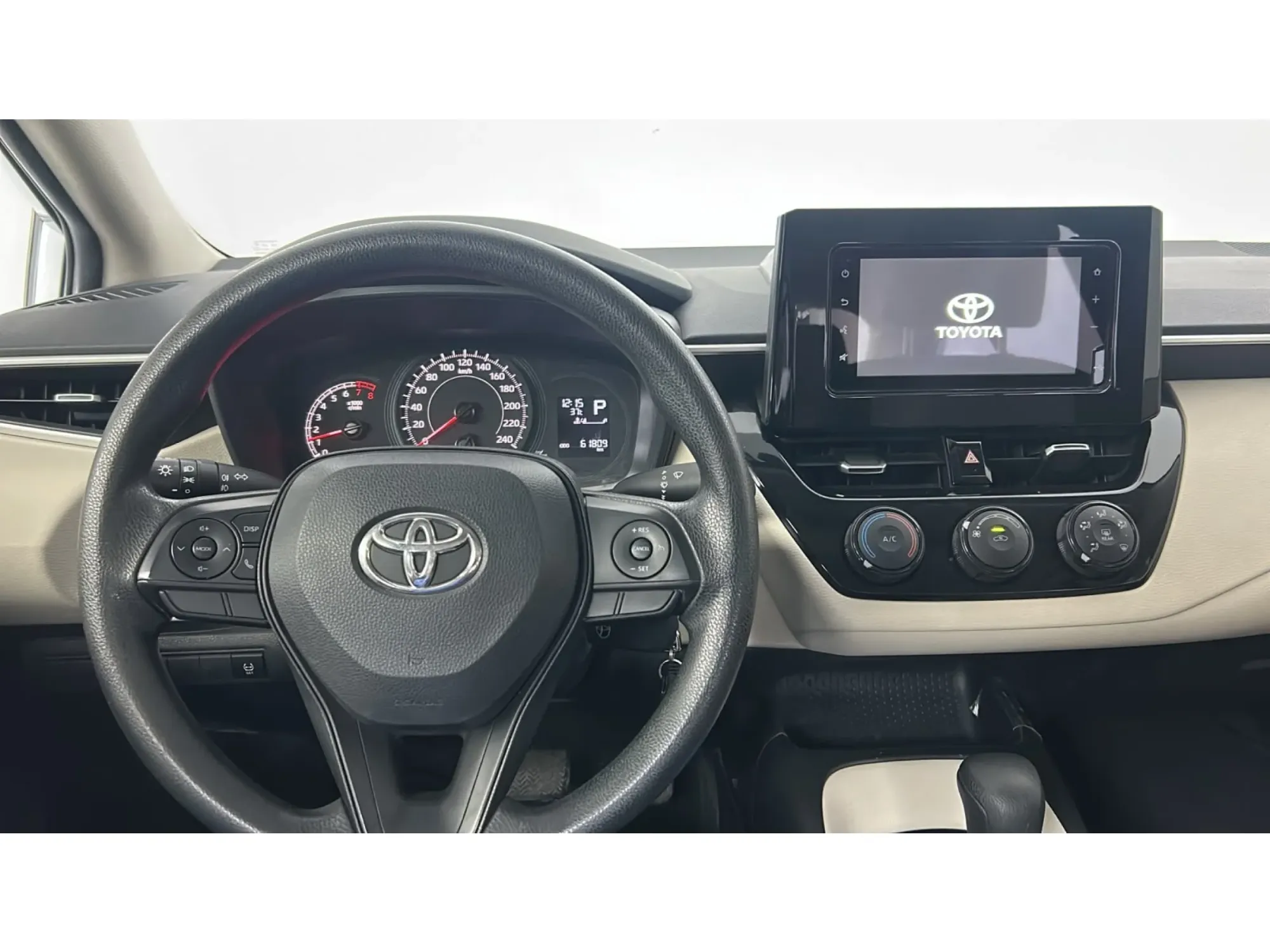 Toyota Corolla XLI 2024