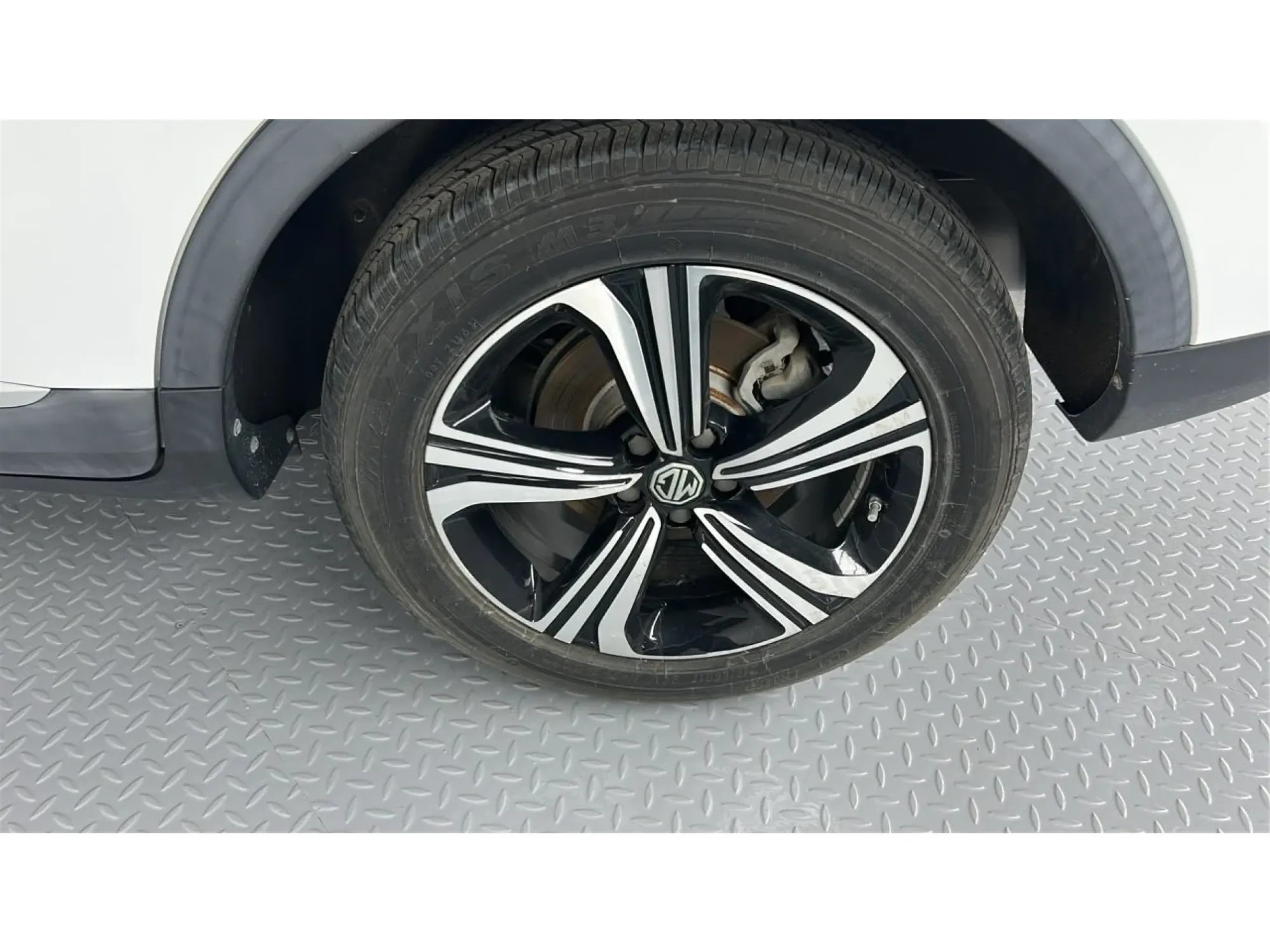 MG ZS LUXURY 2024