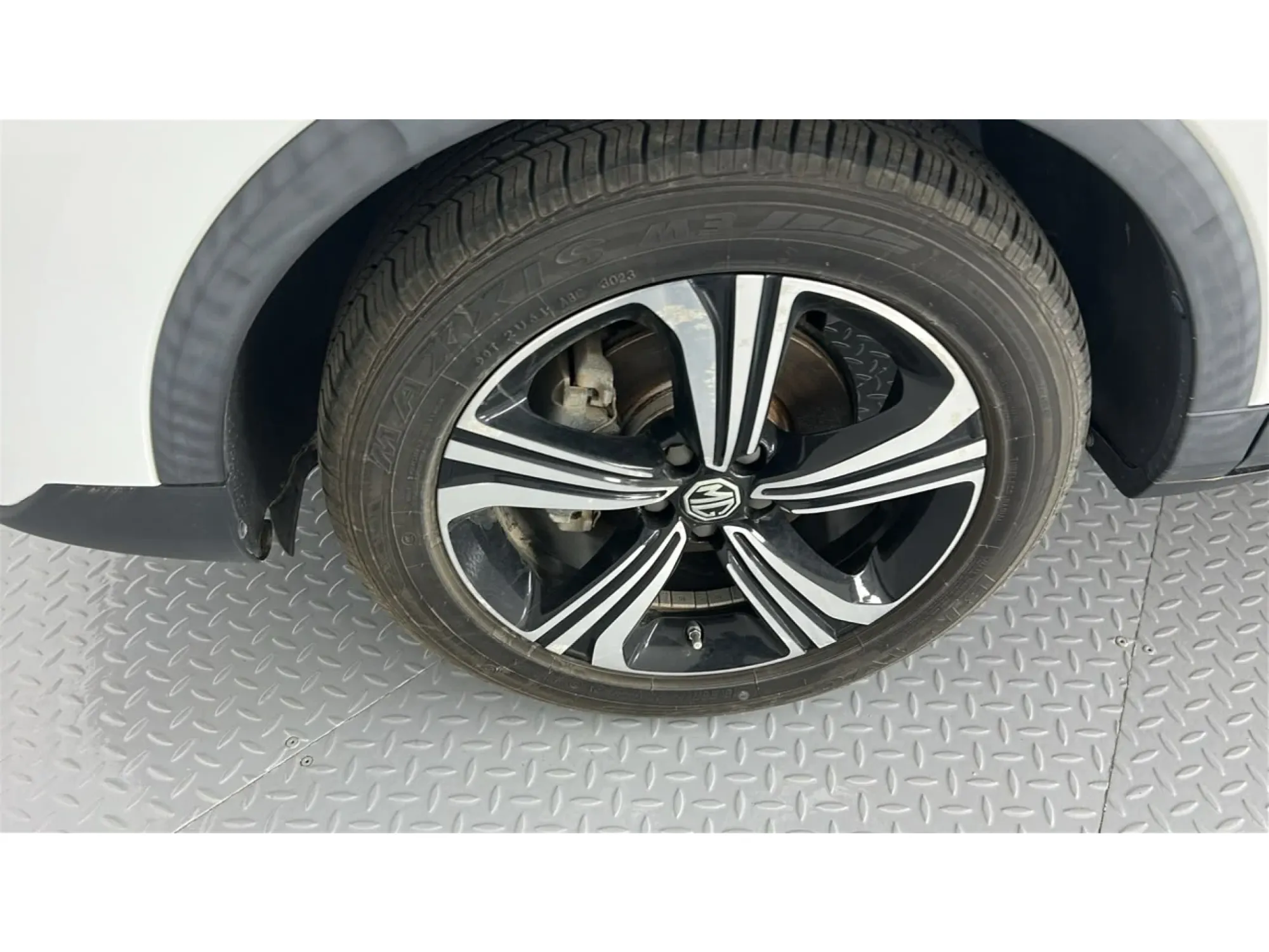 MG ZS LUXURY 2024