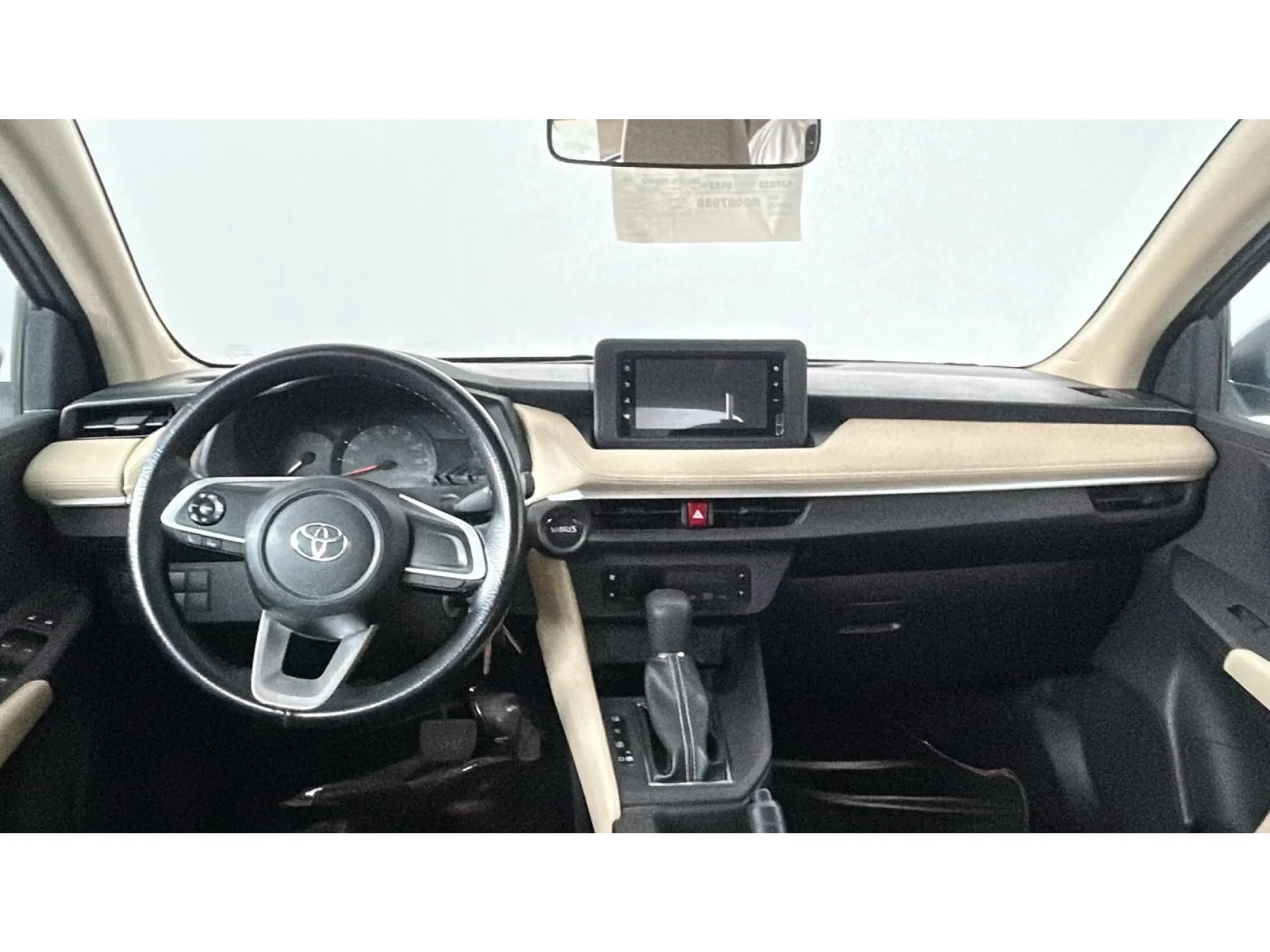 تويوتا يارس واي 2024