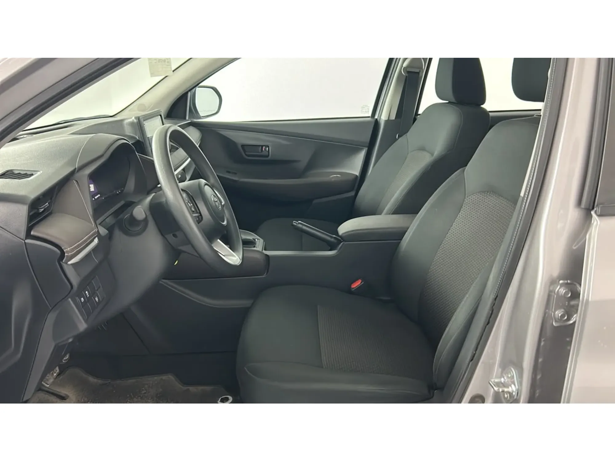 Toyota Yaris Y 2024