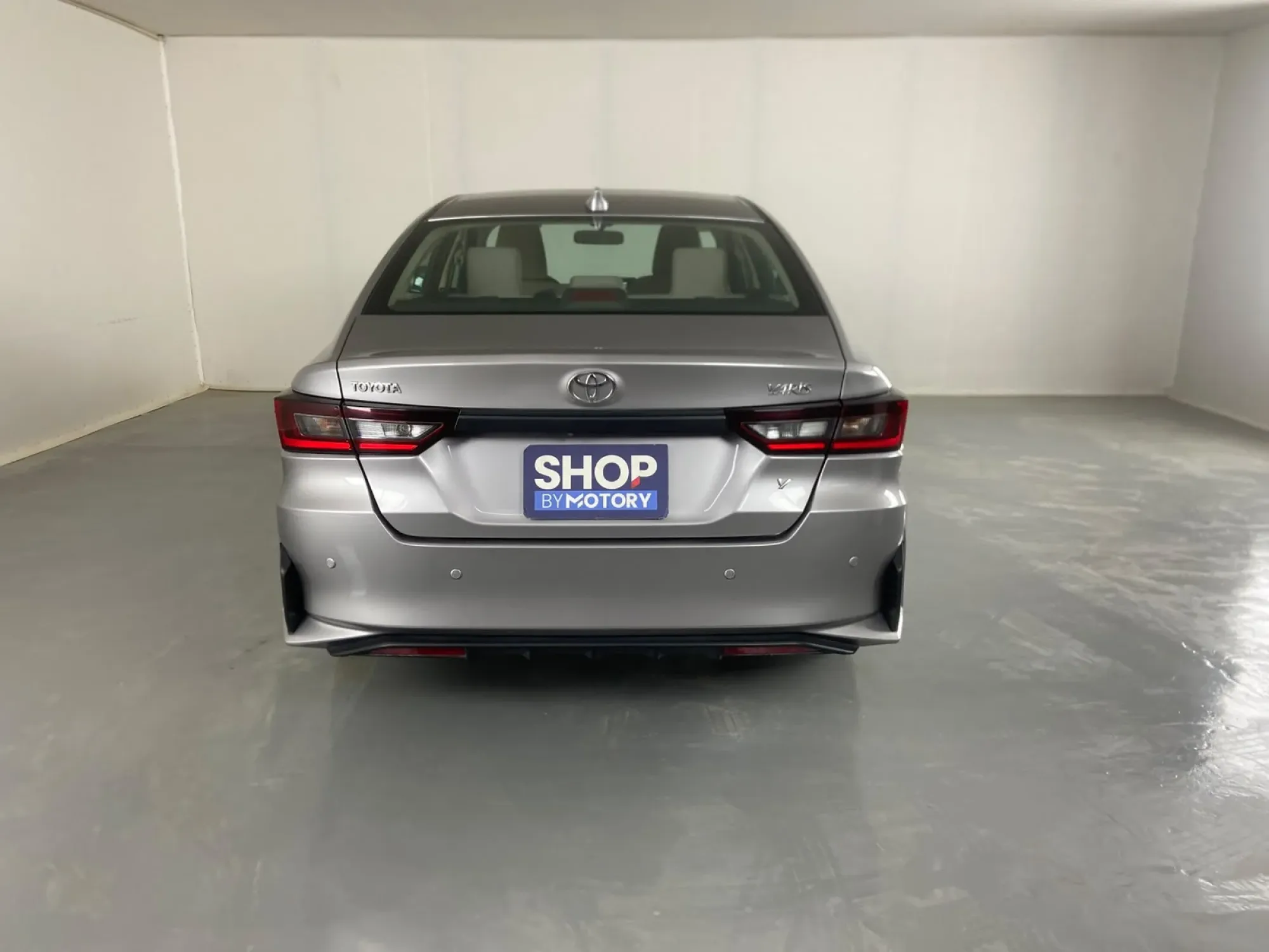 Toyota Yaris Y 2023