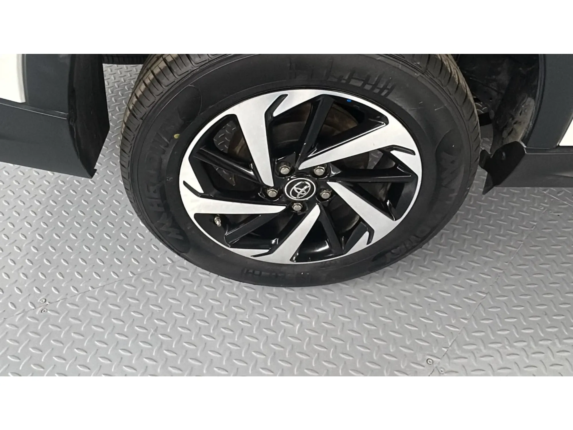 Toyota Rush Standard 2022